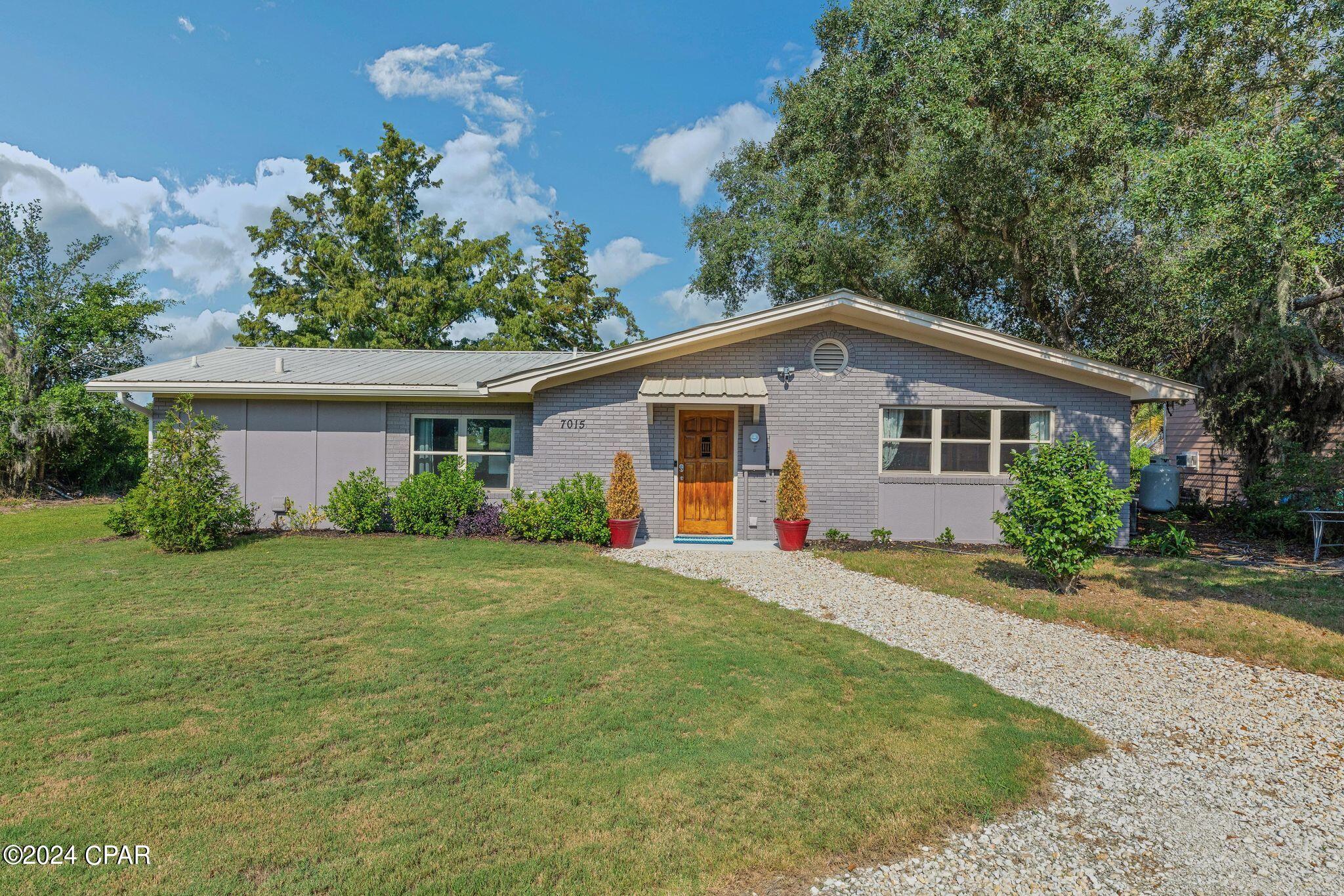 Deer Point Lake - Residential