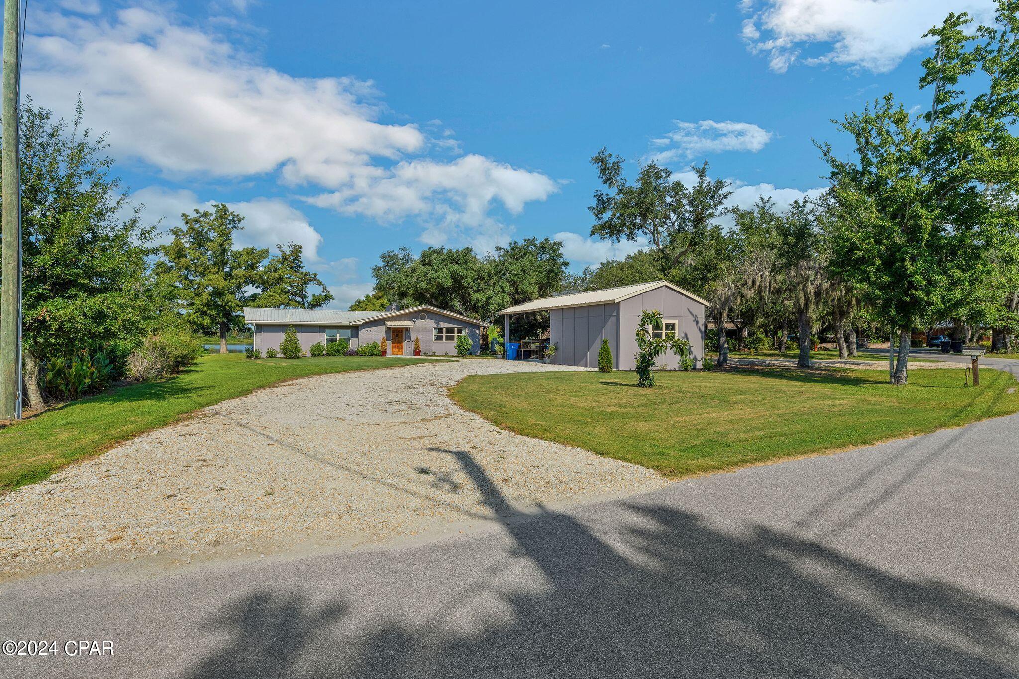 Deer Point Lake - Residential