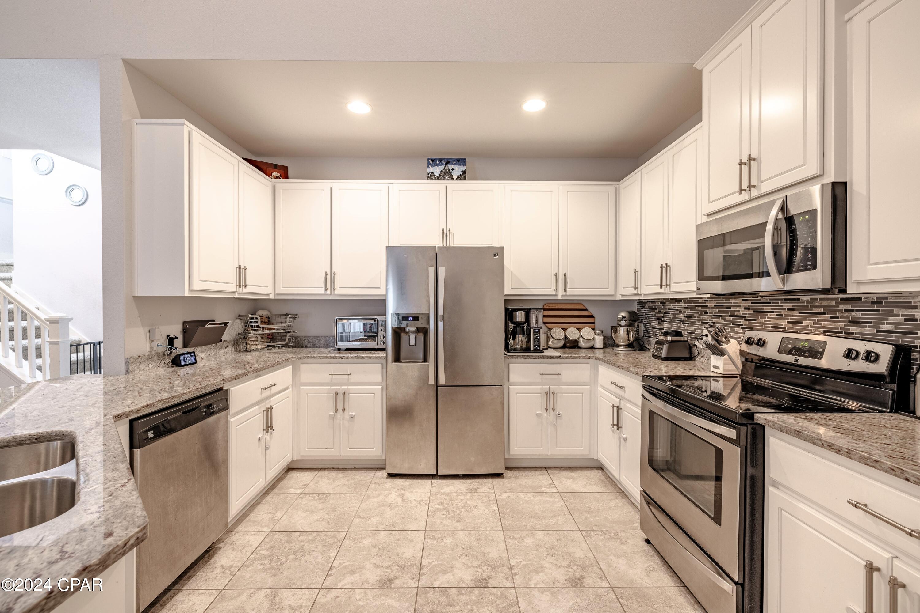 Gardenia Beach - Residential