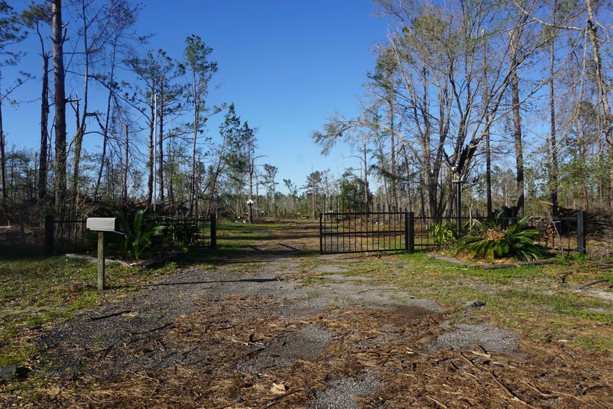 GREAT INVESTMENT OPPORTUNITY for a platted and approved subdivision on paved hwy 90 only minutes from downtown Marianna, FL. This subdivision is the ONLY Gated community in the area with two separate entrances and includes 19 remaining residential lots with asking prices ranging from $17,500 to $27,000. This development includes the following: a private lake, 9 WATERFRONT lots, 10 WATERVIEW lots, public water, public sewer, underground utilities, and electronic gated entrances. The road has been partially prepared with road-base material and is ready for paving. Platted aerial and more information available.