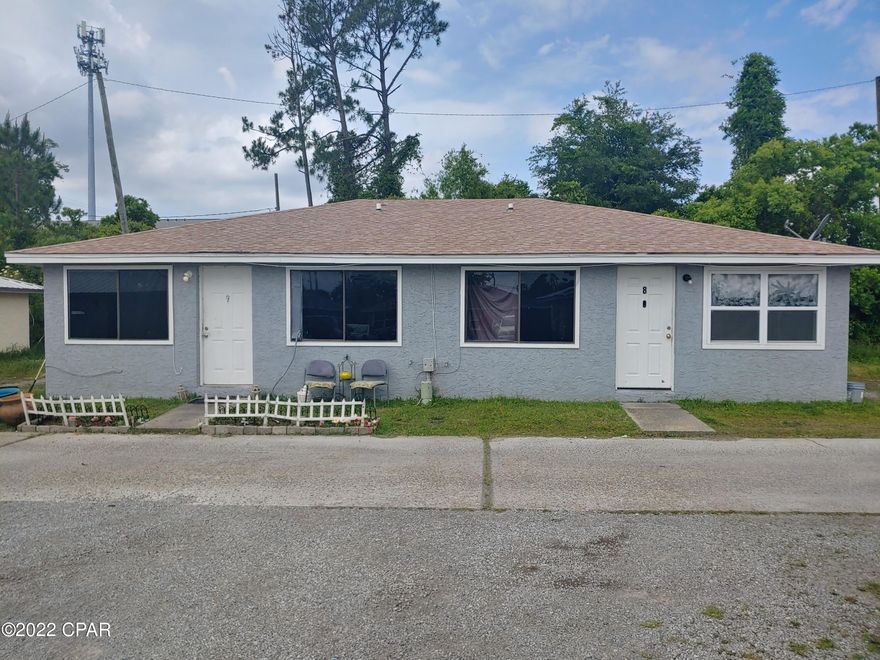 CURRENTLY UNDER CONTRACT, SELLER ACCEPTING BACKUP OFFERS. Investor Alert! Occupied Duplex in Central Panama City near schools, county offices, parks, and more. Each unit is 2 Bed 1 Bath with approximately 650 Sq Ft. Off-Street Parking.



Unit 8 has 2020 AC system, newer water heater. $800 month to month. No Lease.

Unit 9 has 2014 AC system, newer water heater. $925 month to month. No Lease.



Sizes/Dimensions approximate, buyer to verify if important.
