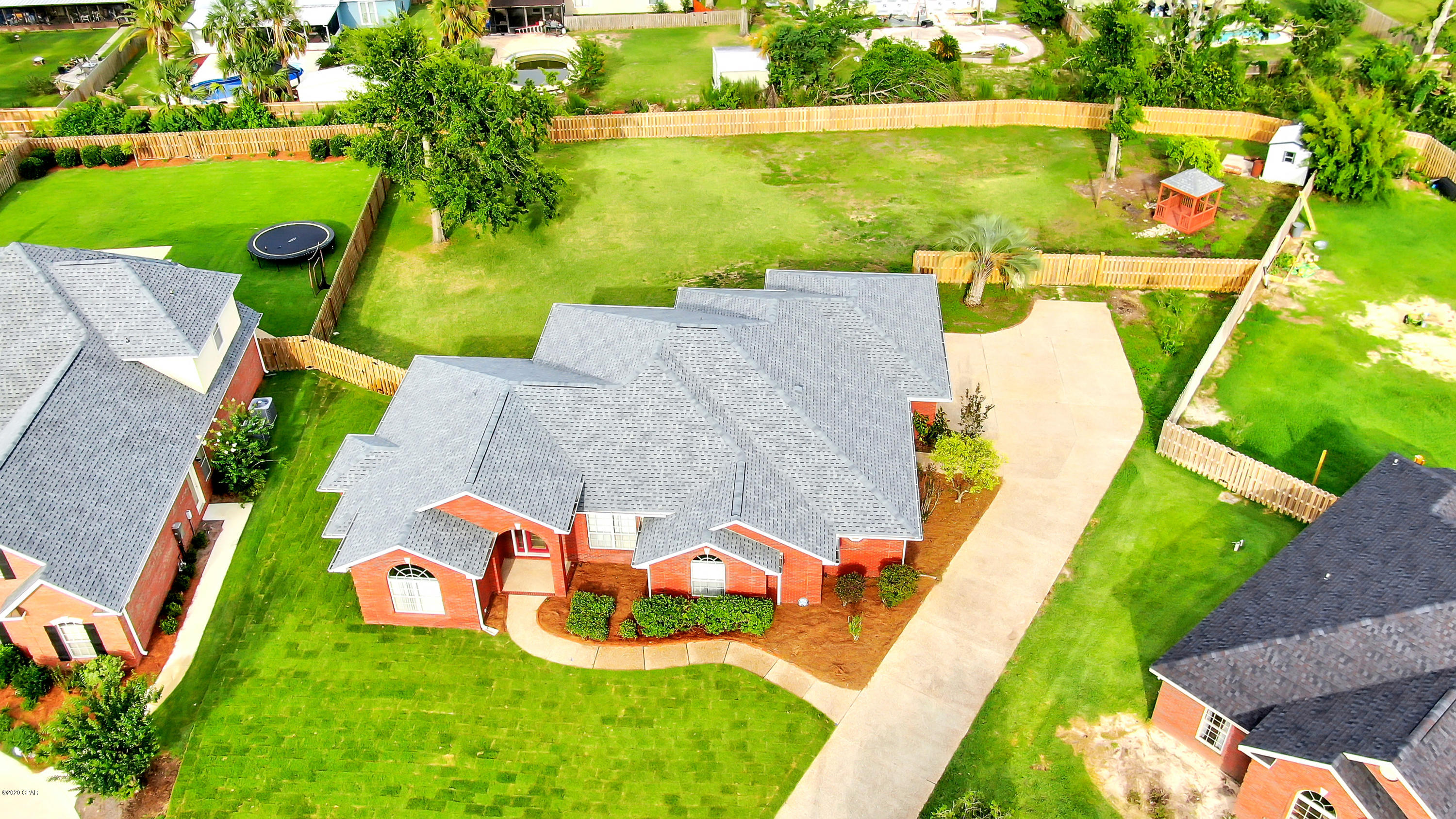 Huntington Ridge - Residential