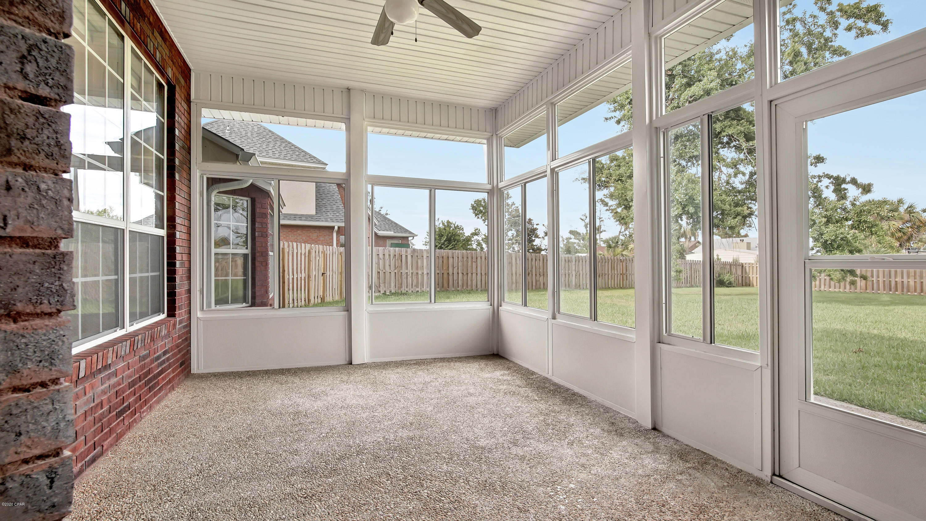 Huntington Ridge - Residential