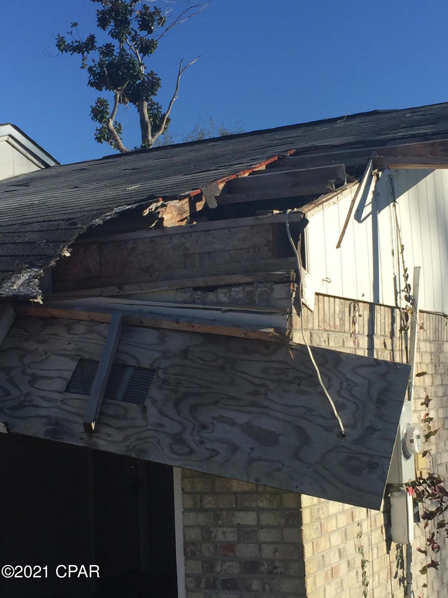 Oak Est Unrecorded - Residential