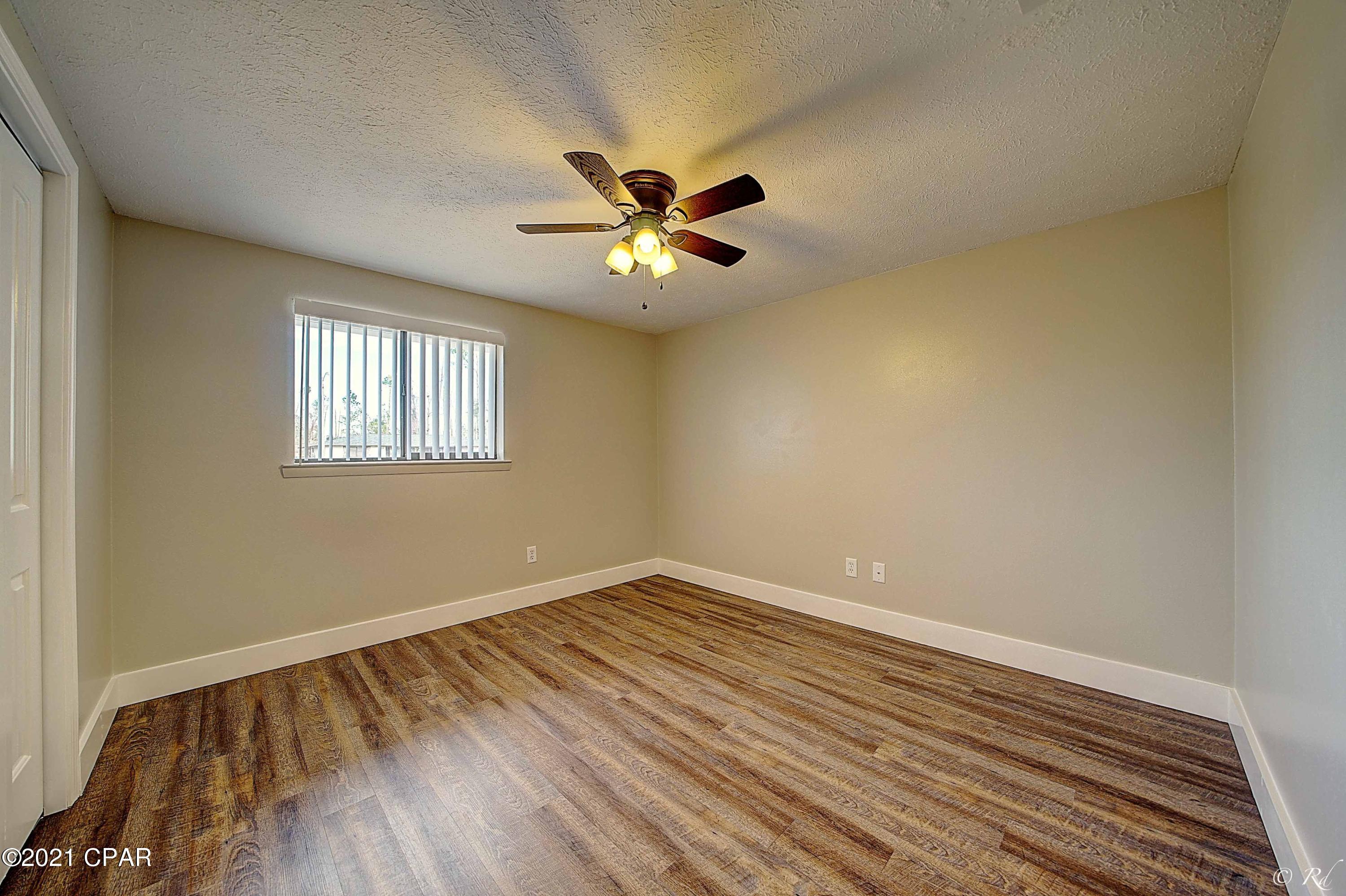 Belaire Estates U-4 - Residential