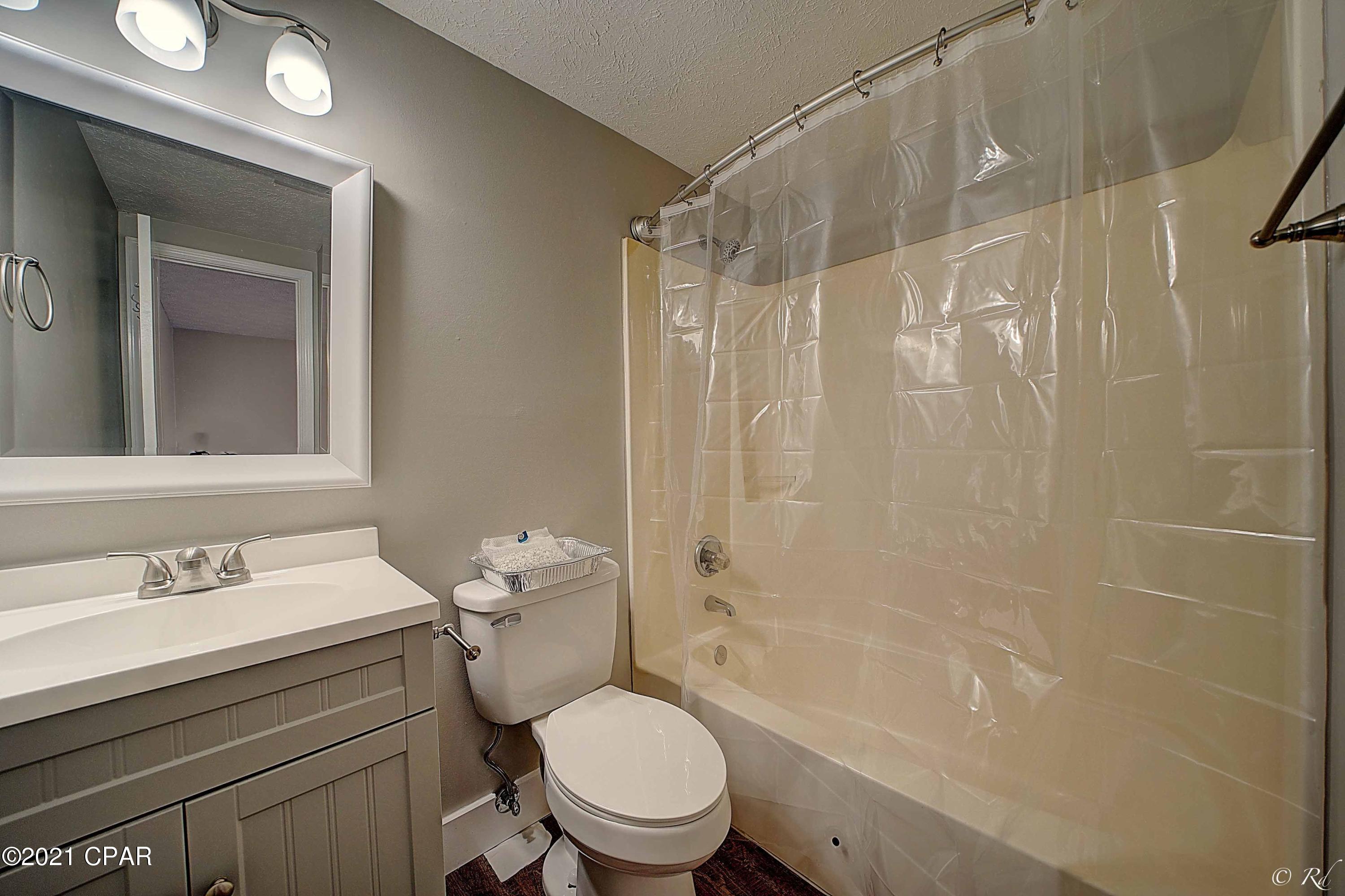 Belaire Estates U-4 - Residential