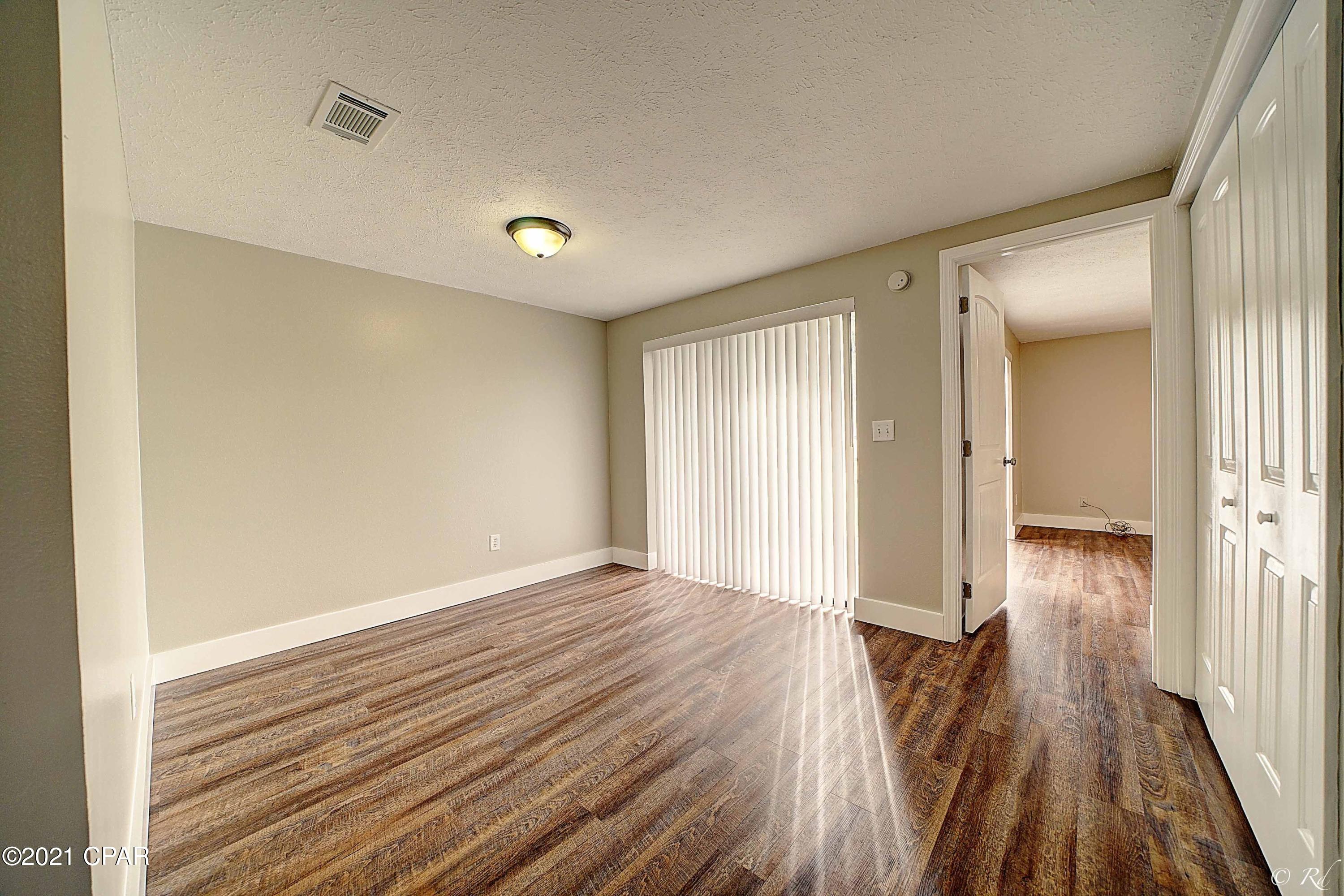 Belaire Estates U-4 - Residential