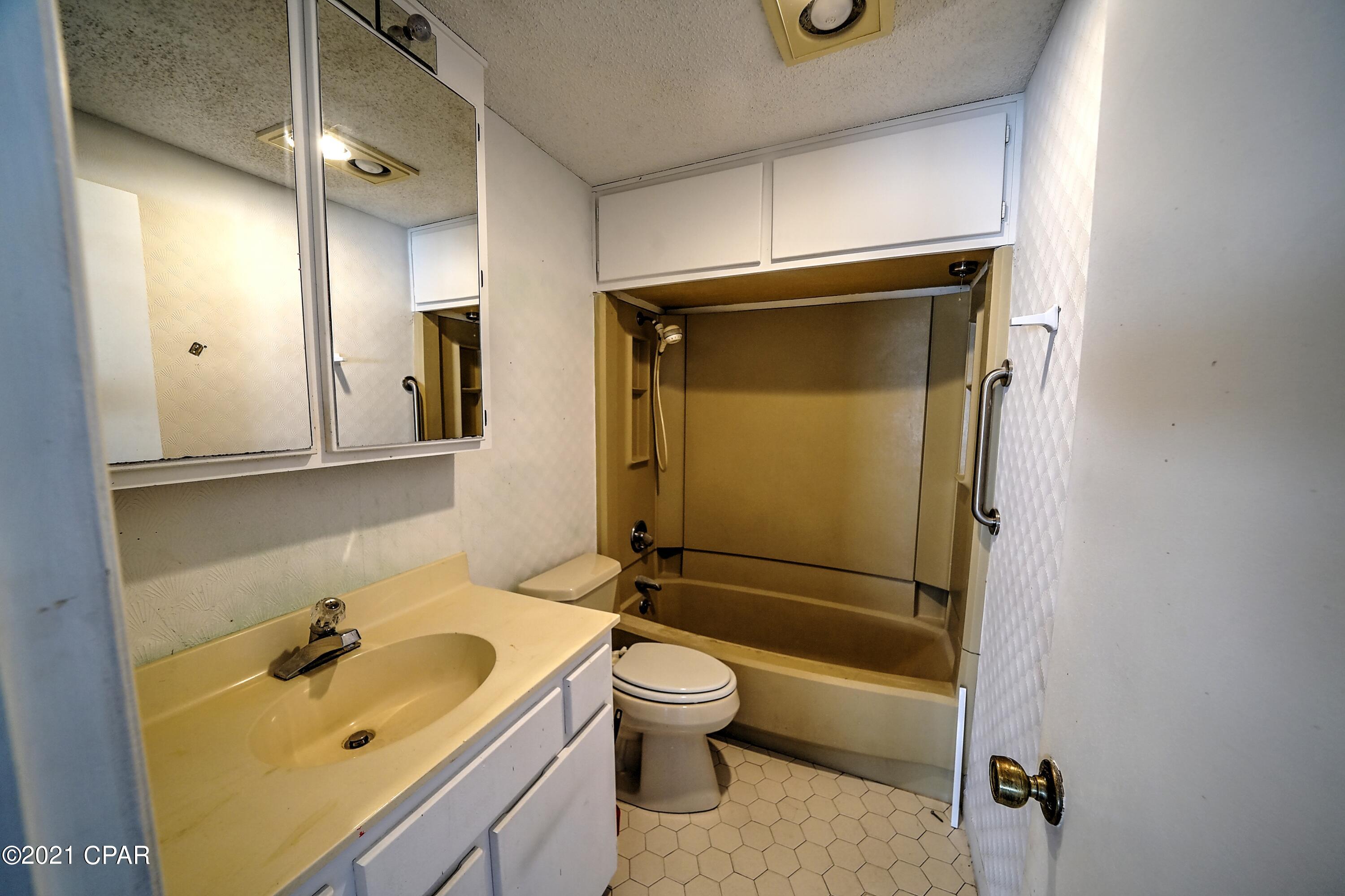 Venture Out Travel Trail - Residential