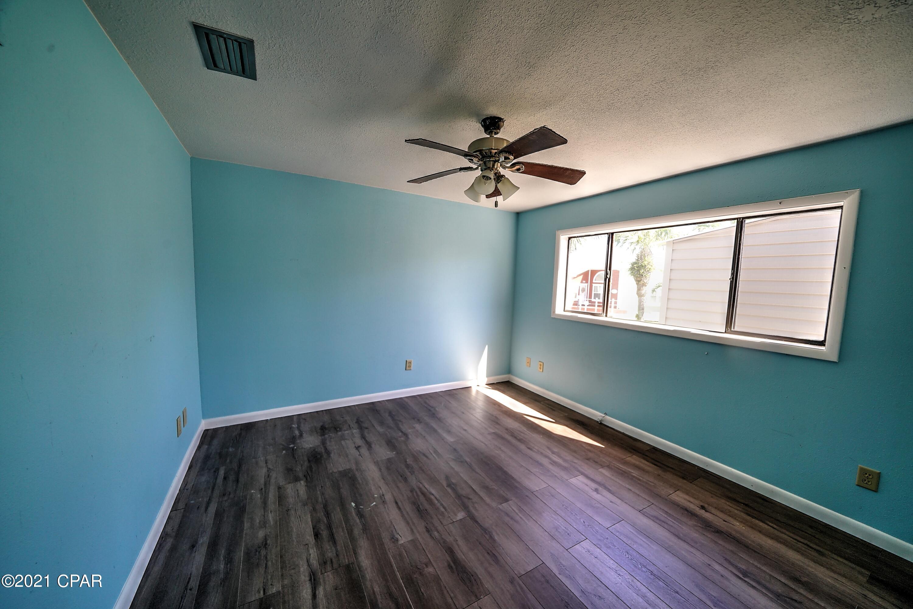 Venture Out Travel Trail - Residential