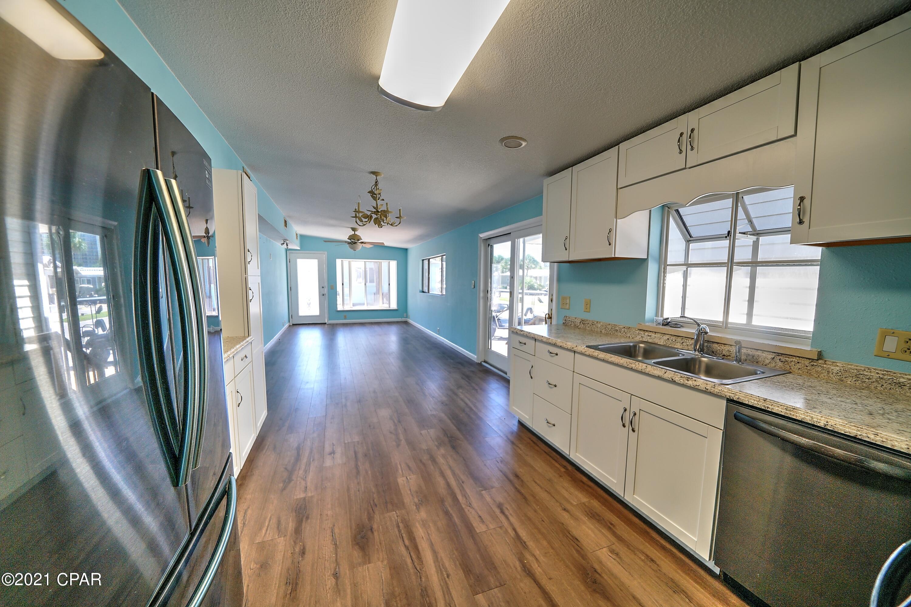 Venture Out Travel Trail - Residential