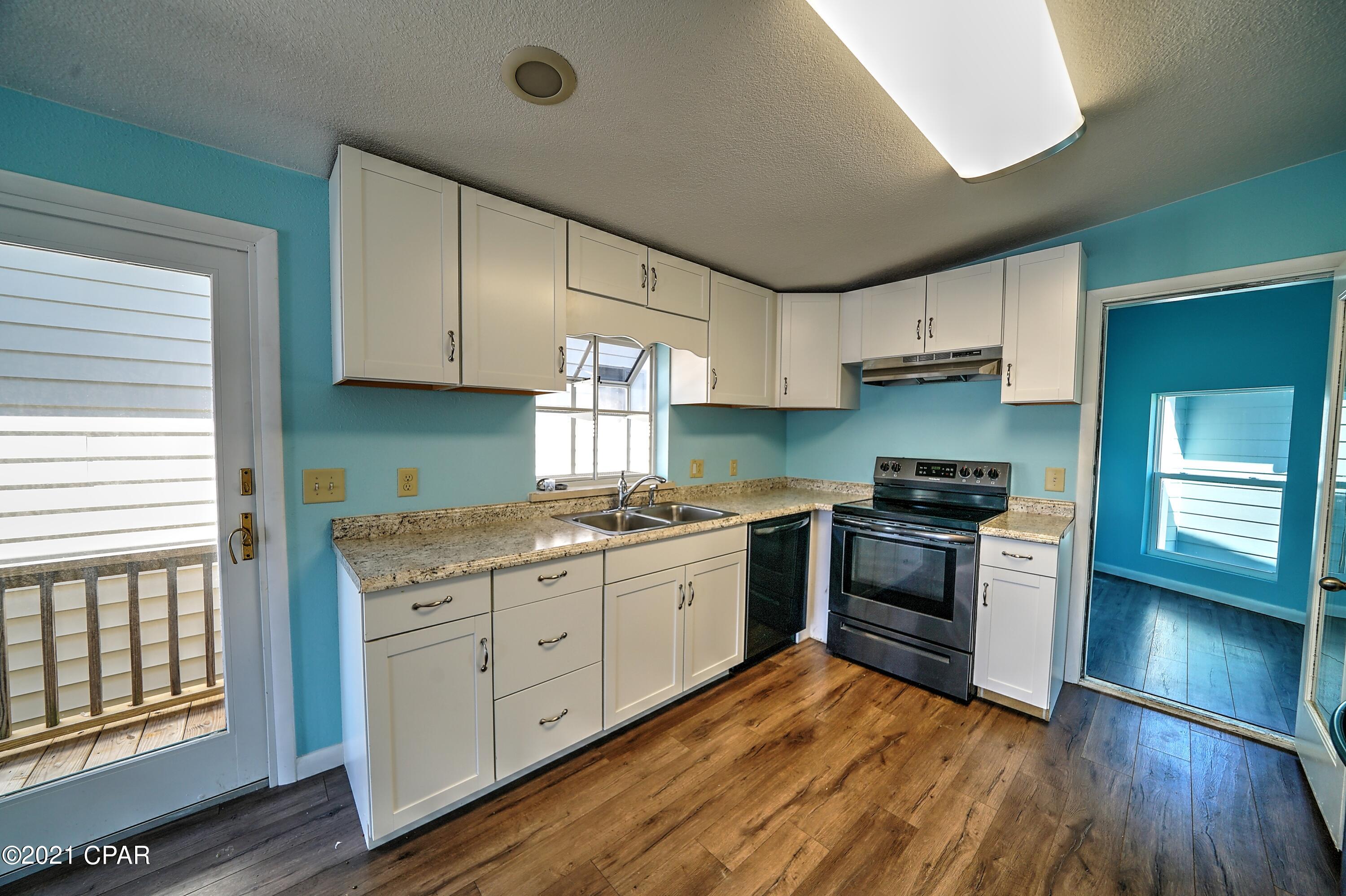 Venture Out Travel Trail - Residential