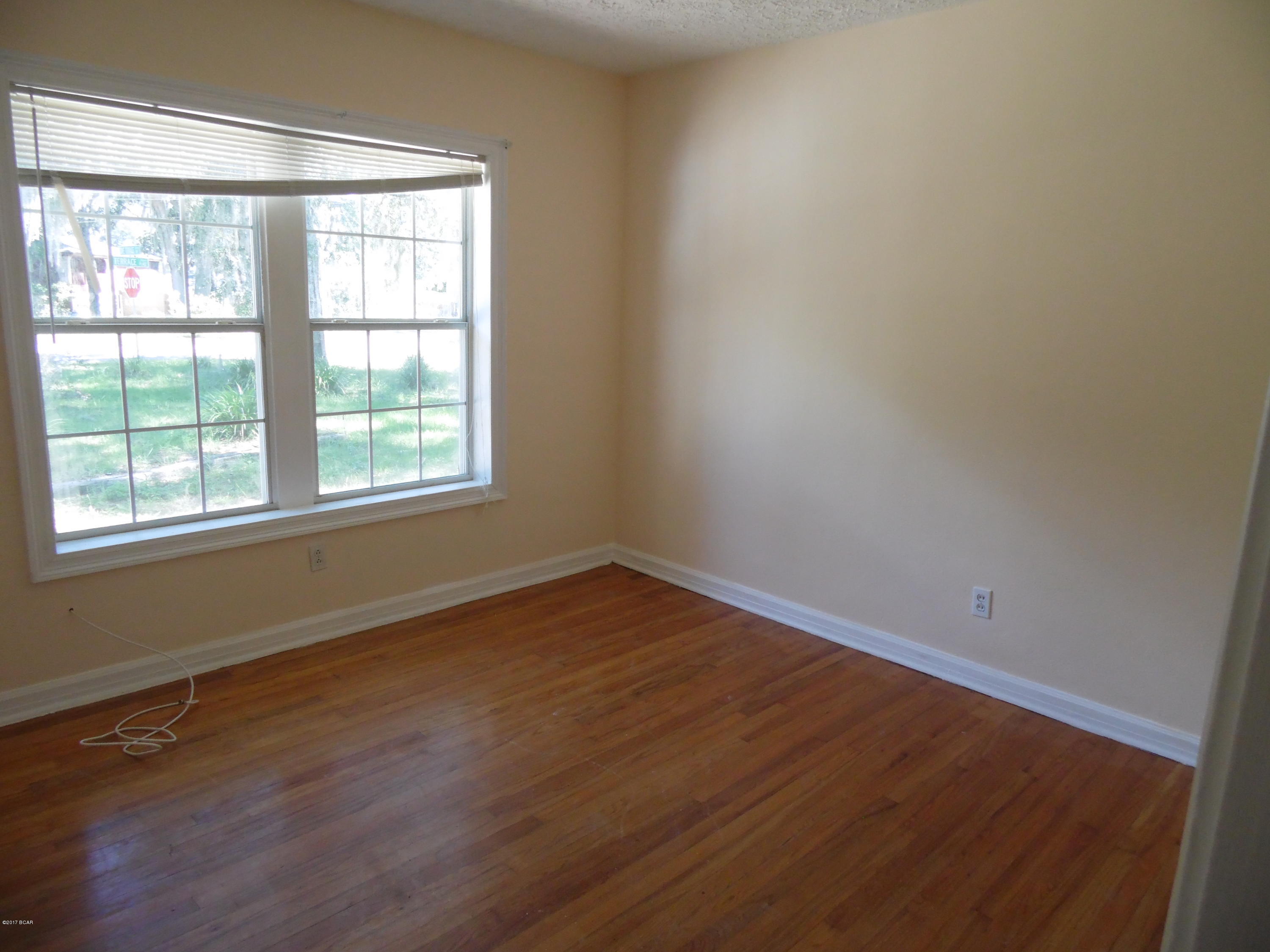 Cove Terrace - Residential