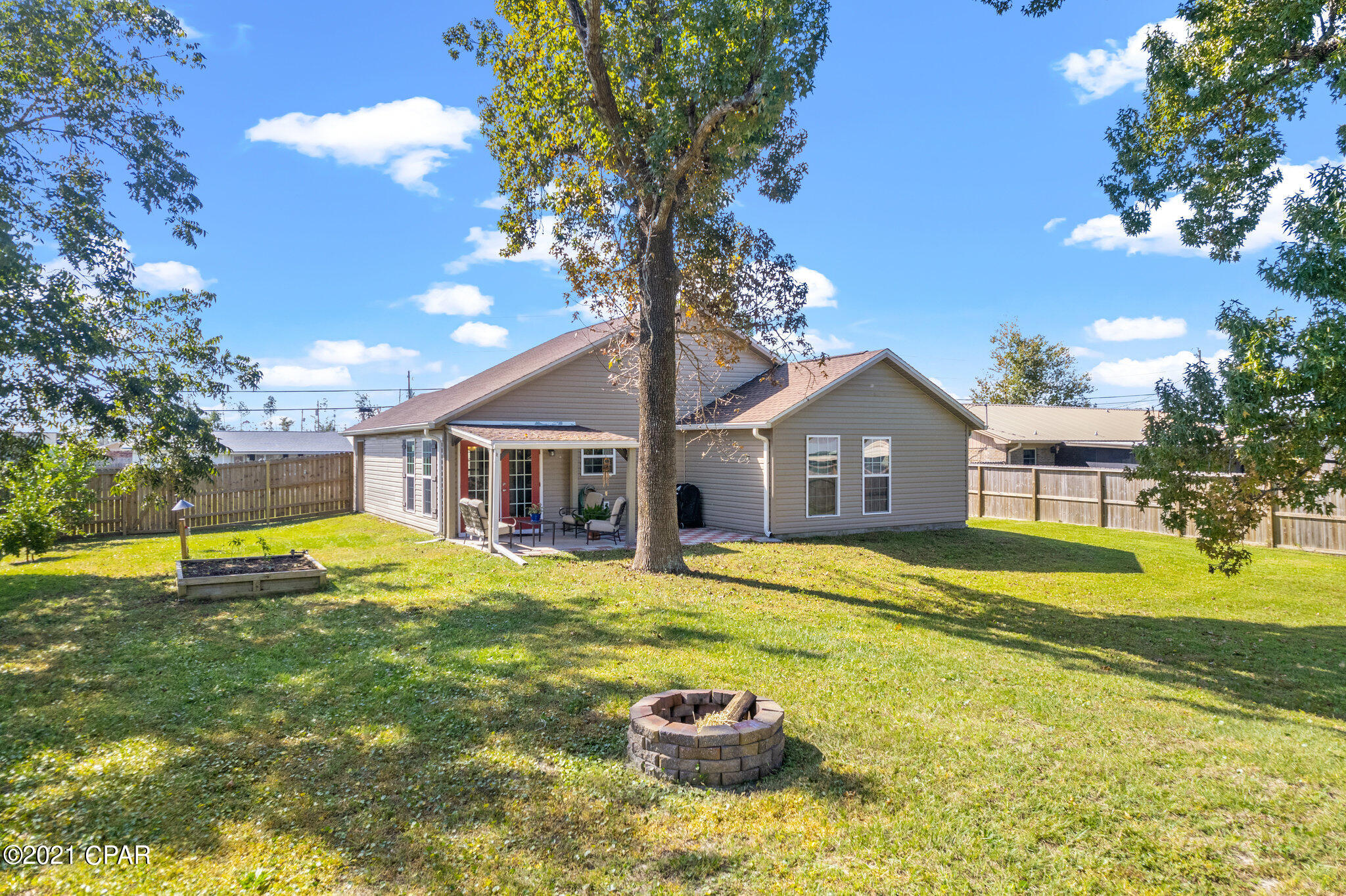 [No Recorded Subdiv] - Residential