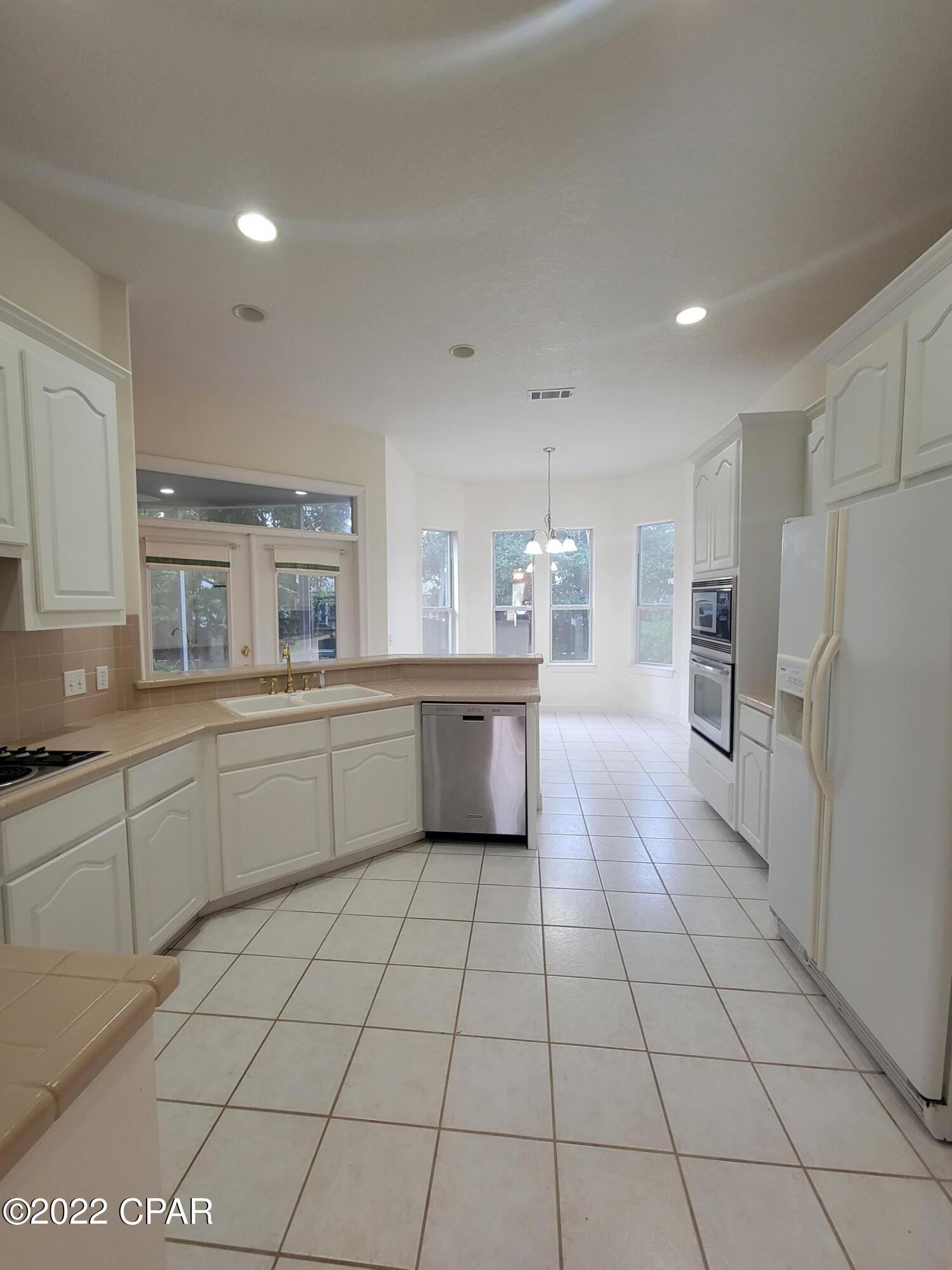 Palm Bay Unit 4 - Residential Lease