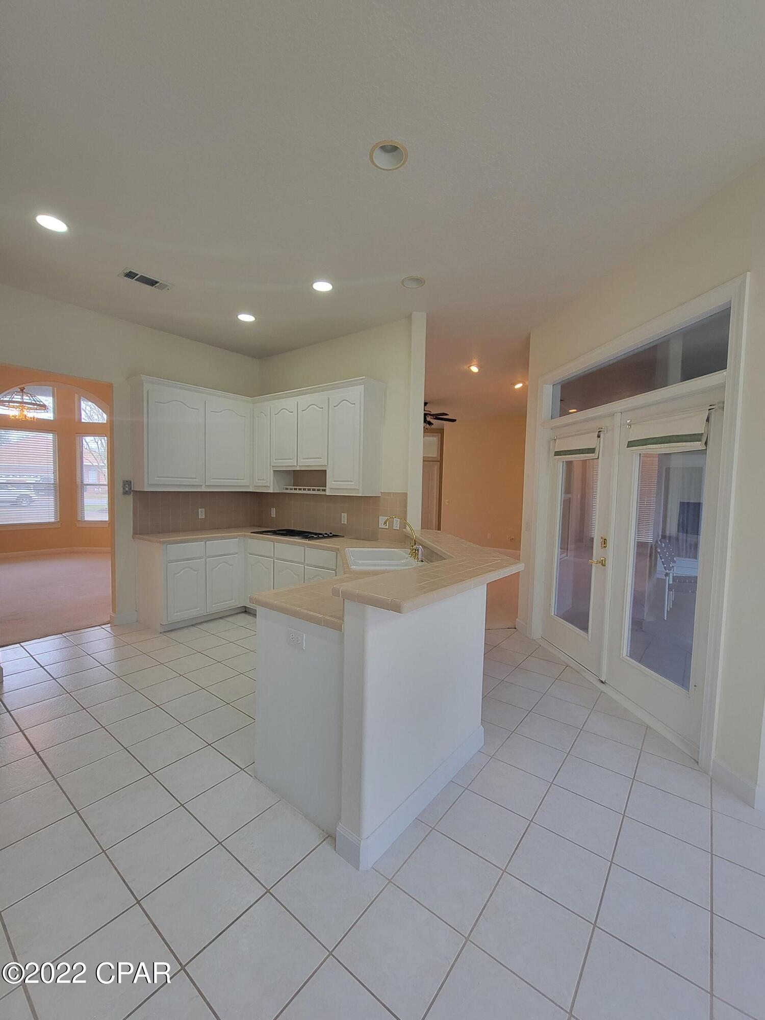 Palm Bay Unit 4 - Residential Lease