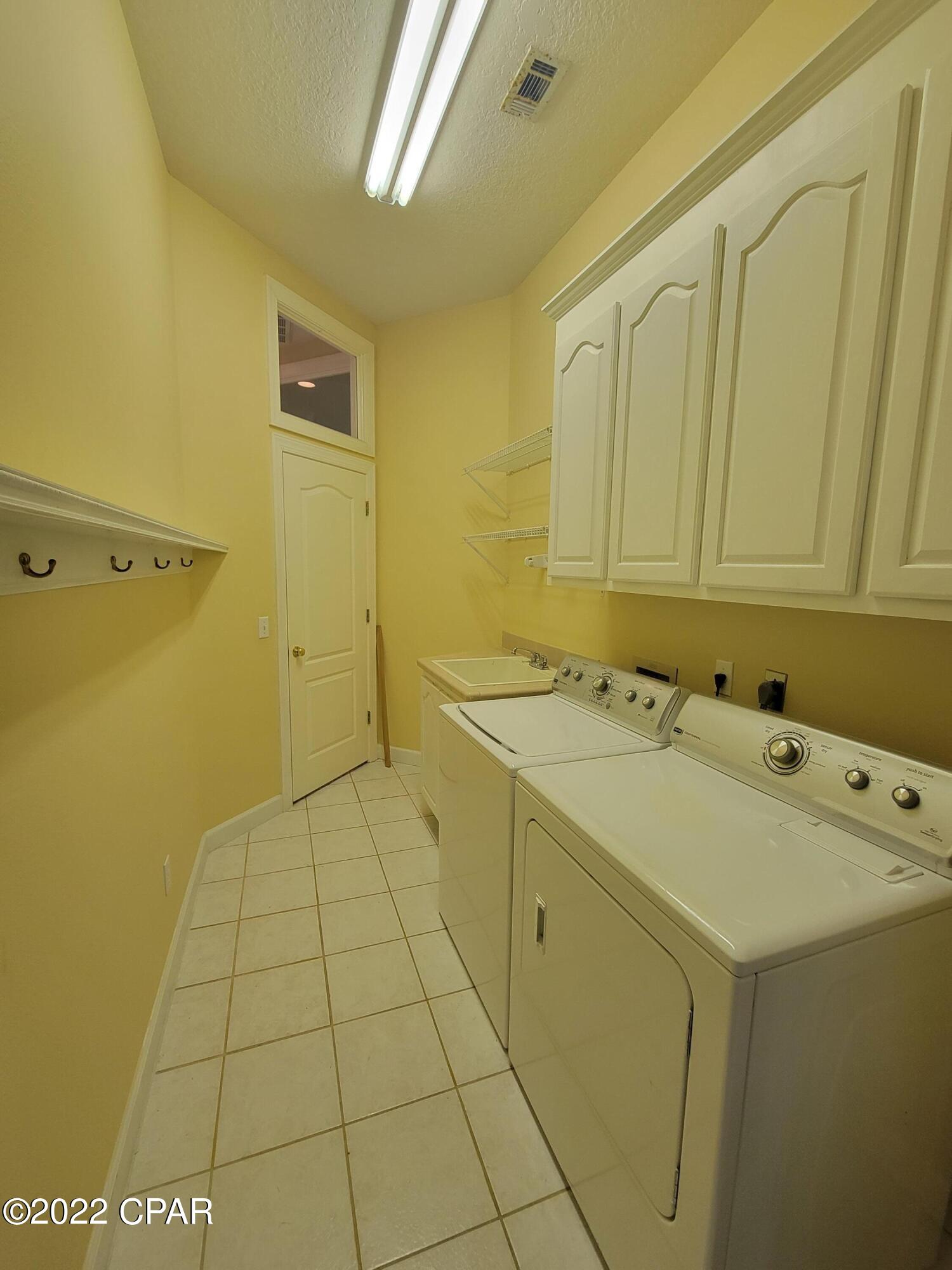Palm Bay Unit 4 - Residential Lease