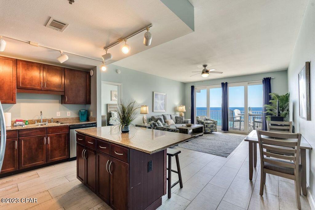 Laketown Wharf - Residential