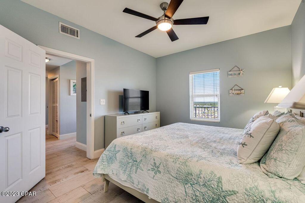 Laketown Wharf - Residential