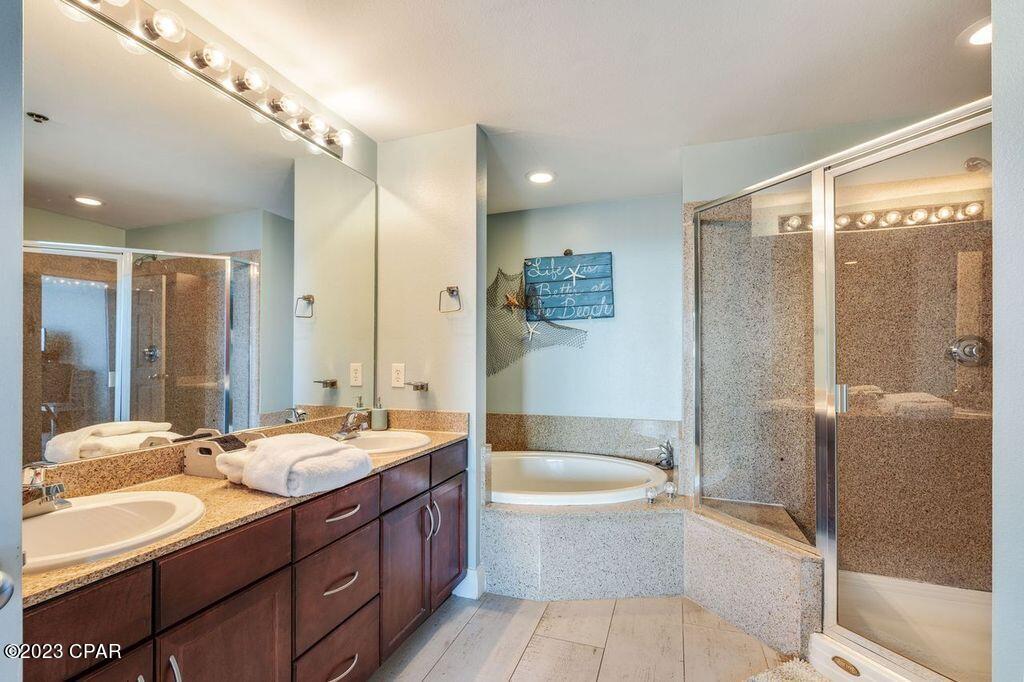 Laketown Wharf - Residential