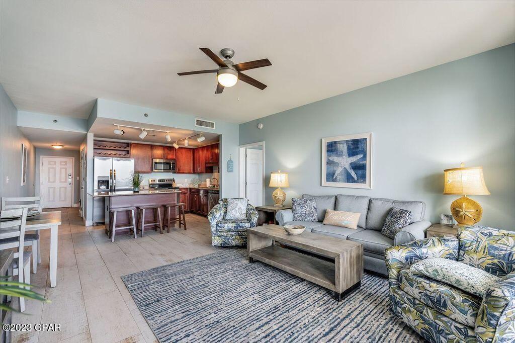 Laketown Wharf - Residential