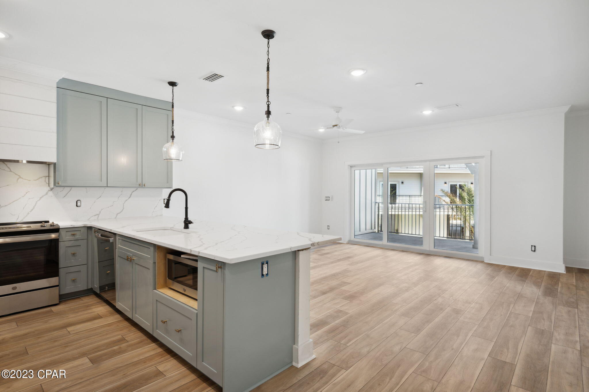 [No Recorded Subdiv] - Residential