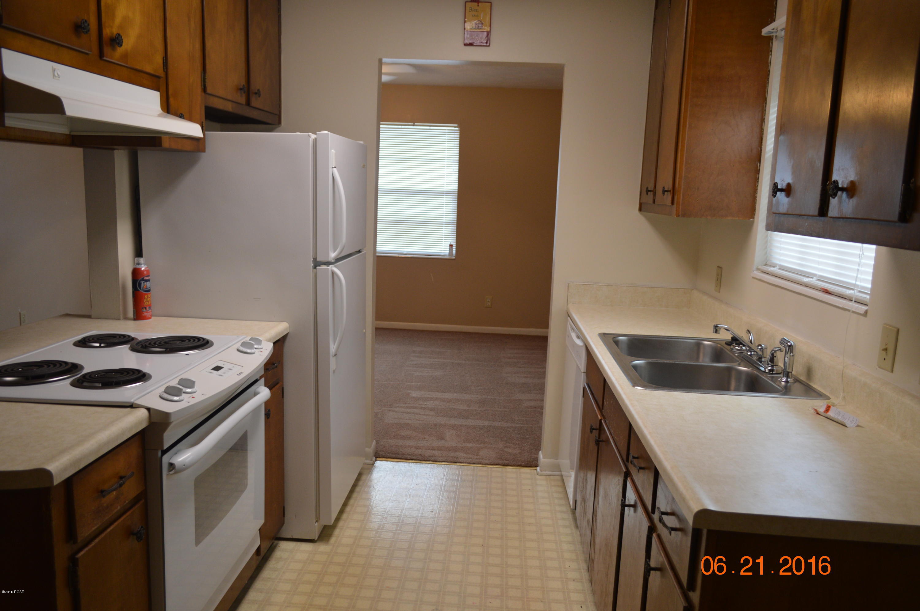 Belaire Estates U-1 - Residential Lease