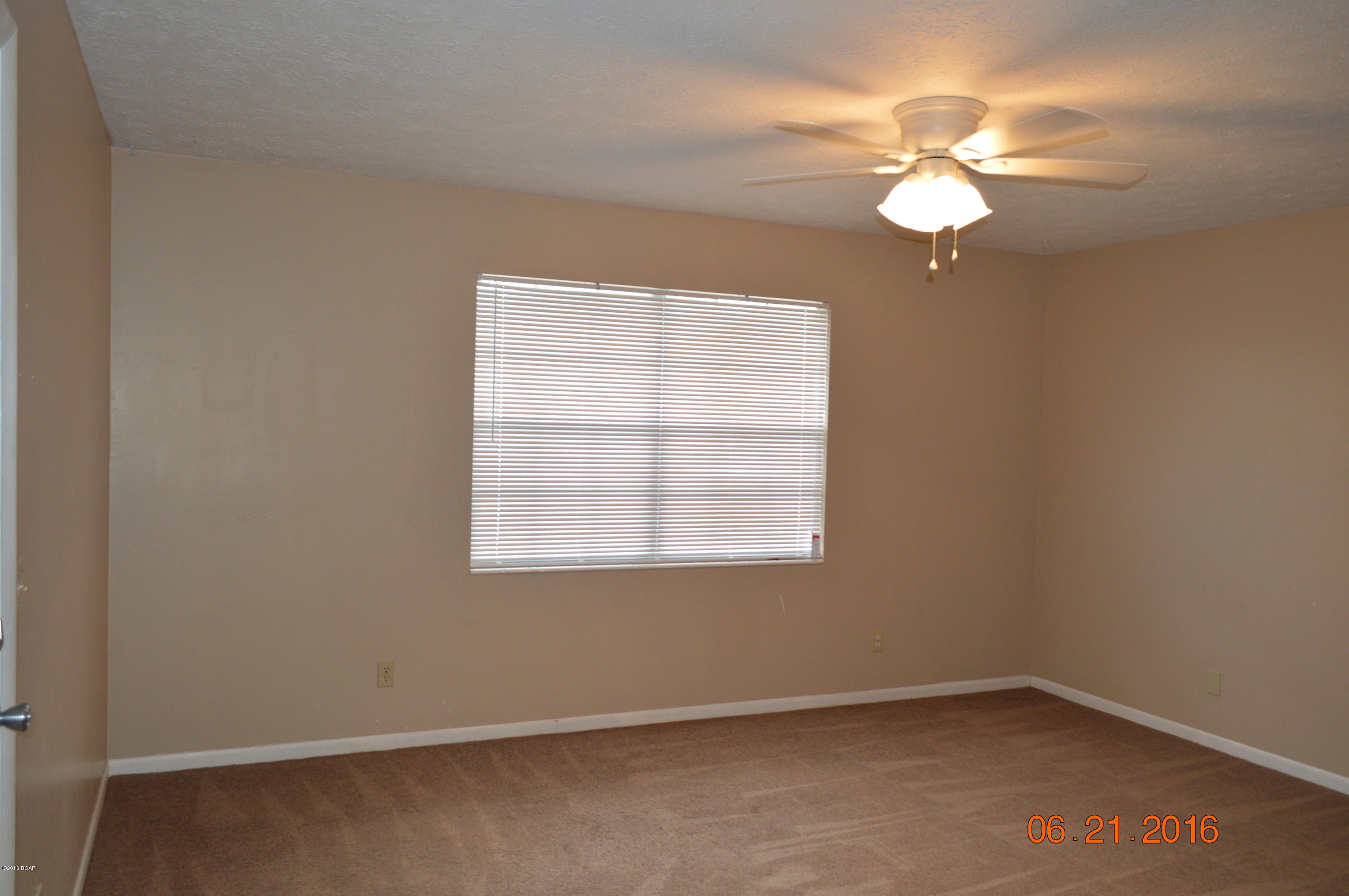 Belaire Estates U-1 - Residential Lease