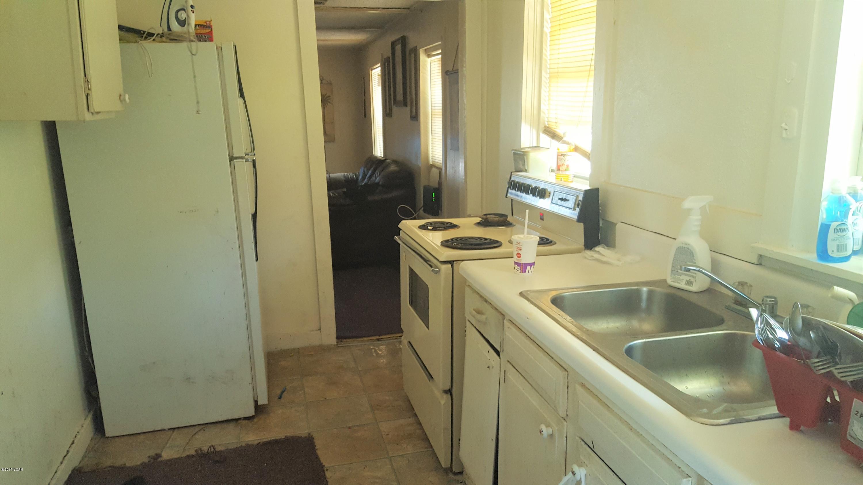 [No Recorded Subdiv] - Residential