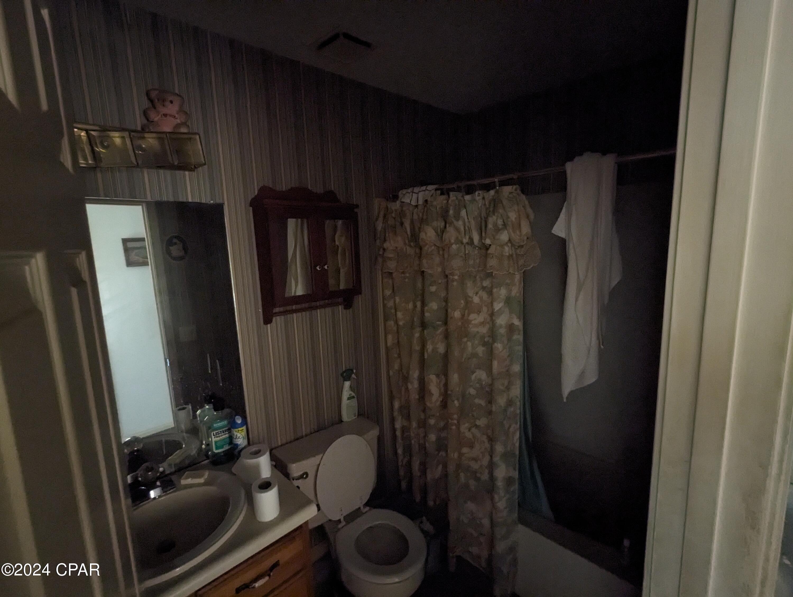 North Lagoon Oaks 1st - Residential