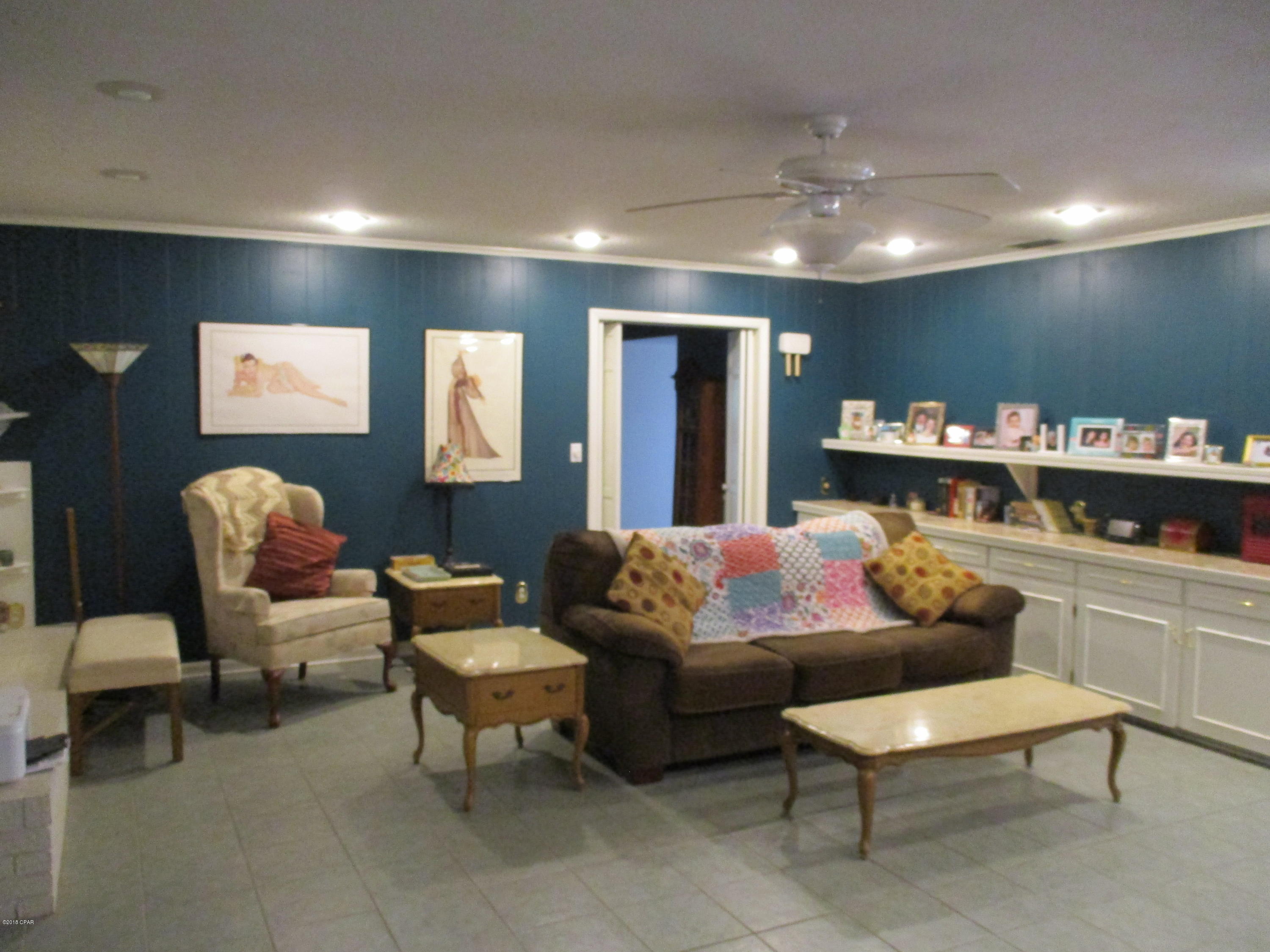 Woodlawn Unit 4 - Residential