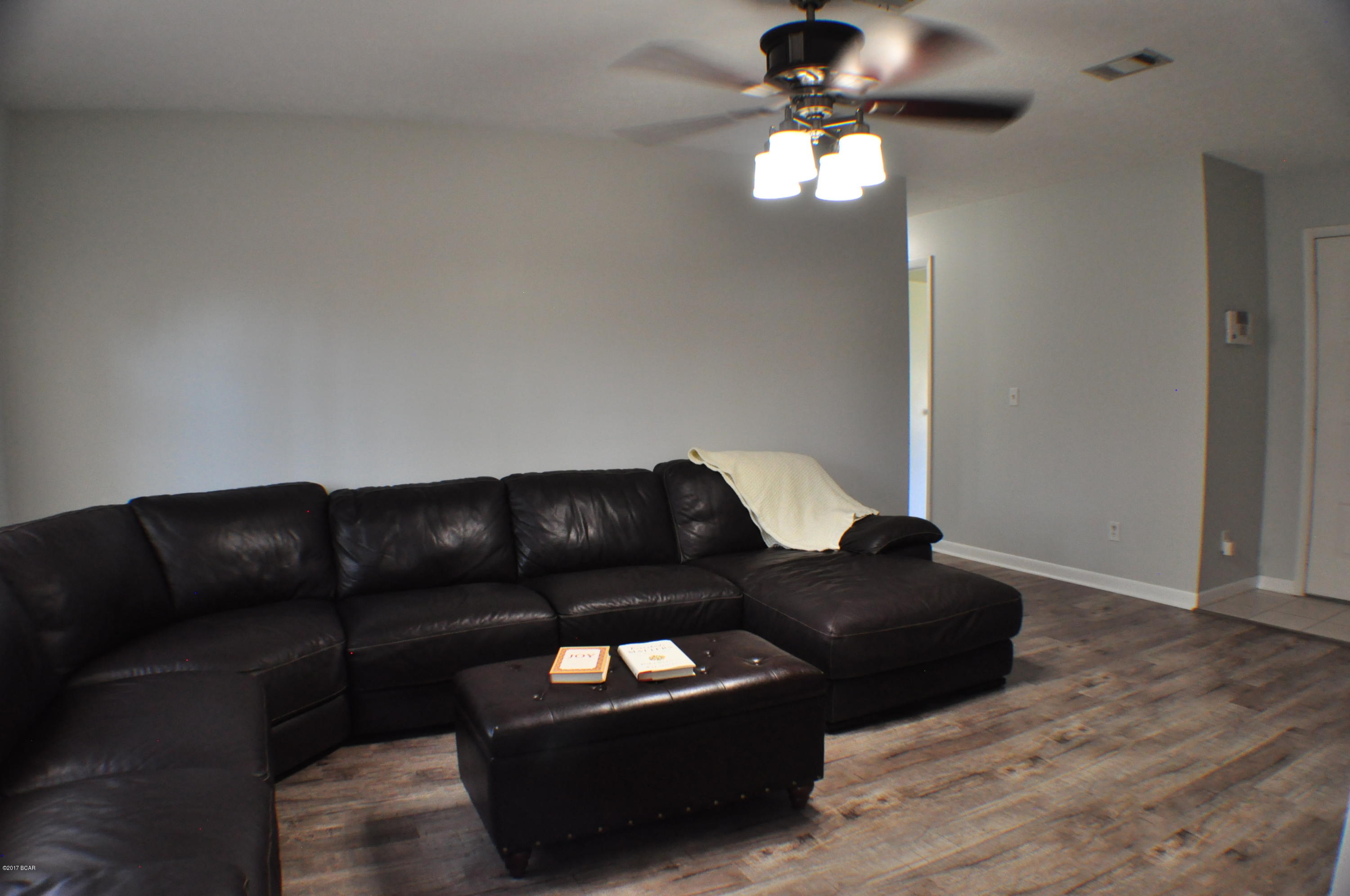 Venetian Villa 2nd Add Replat - Residential