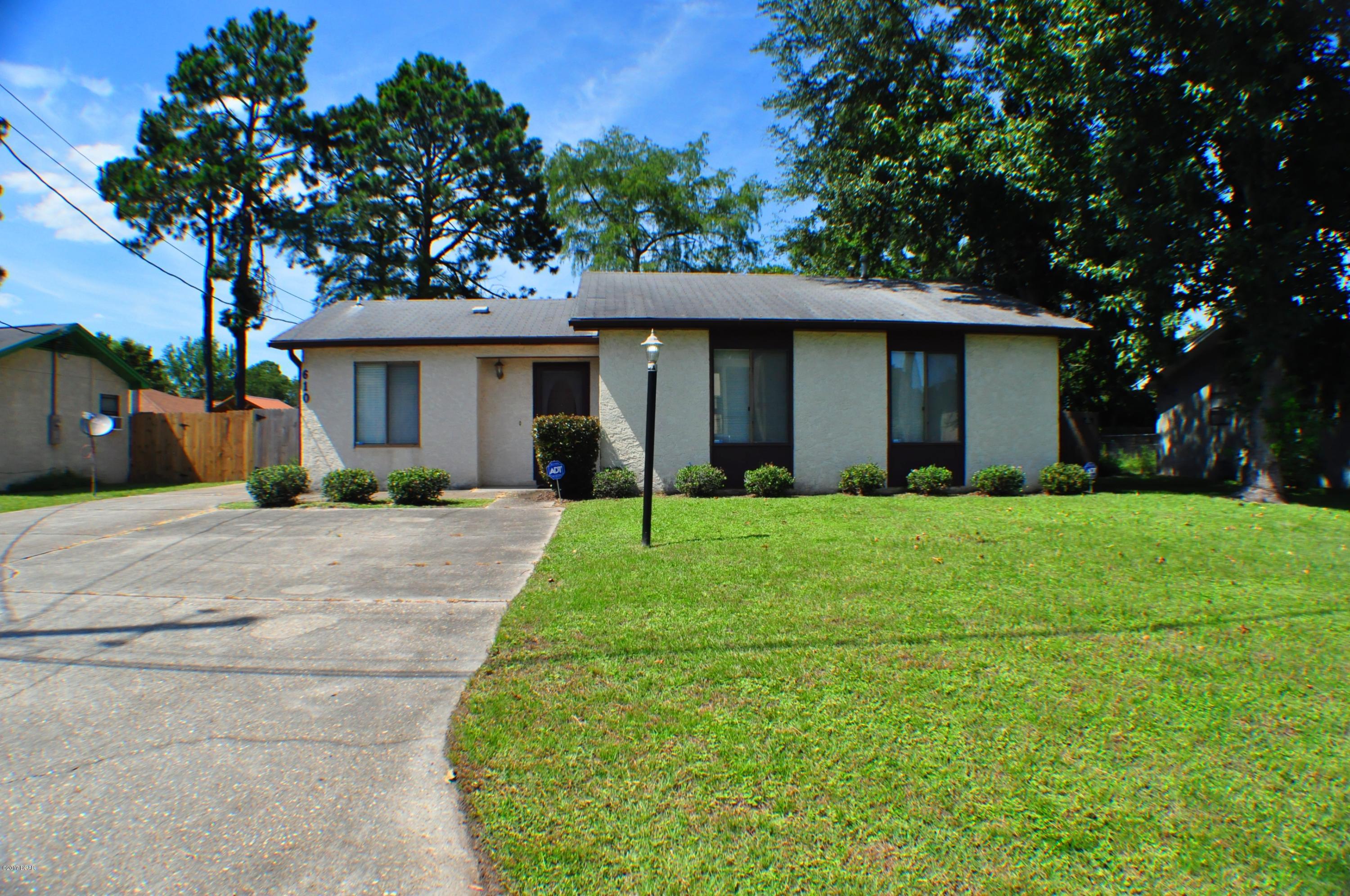 Venetian Villa 2nd Add Replat - Residential