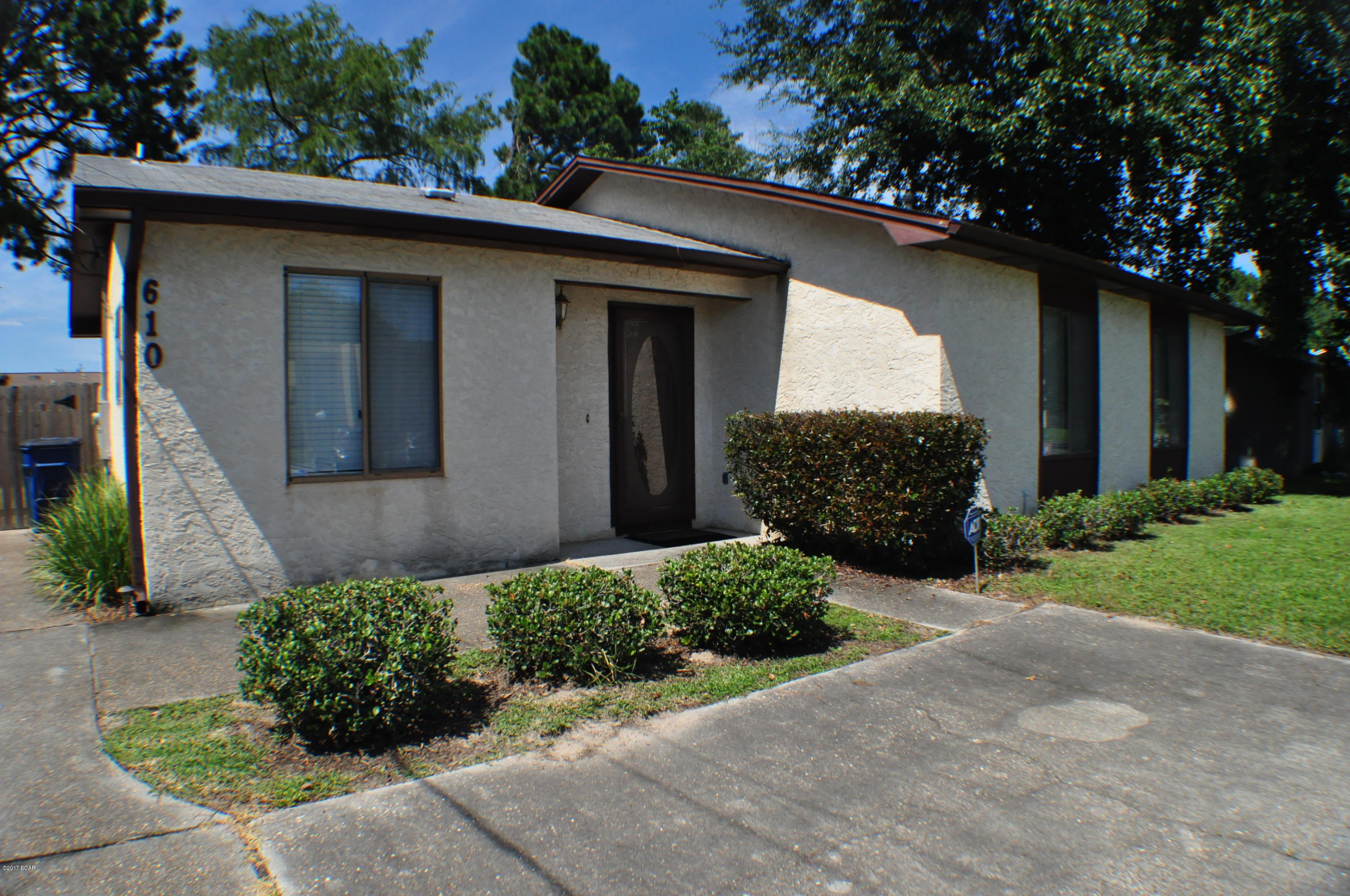 Venetian Villa 2nd Add Replat - Residential