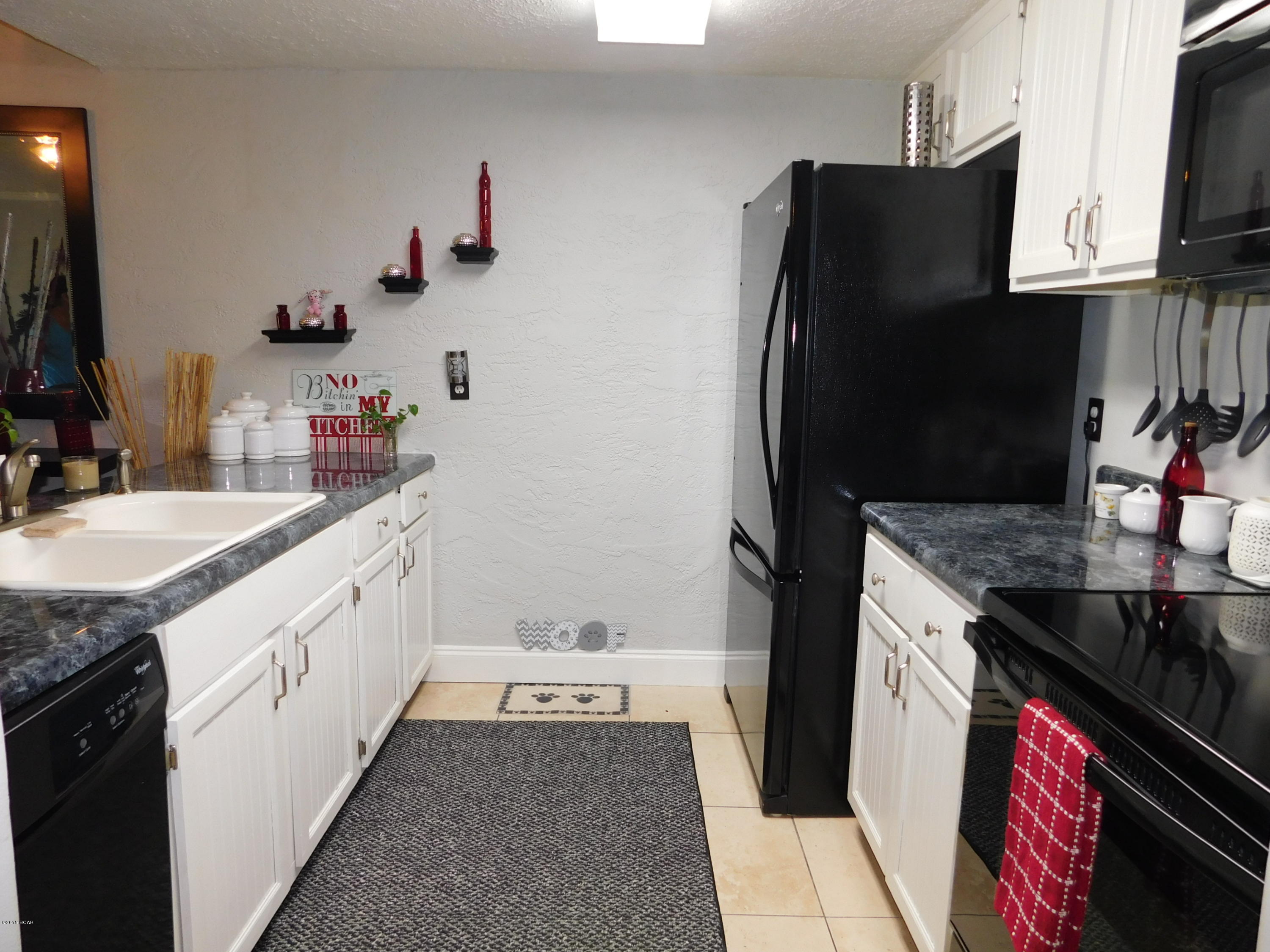 Grand Lagoon Cove Condominium - Residential