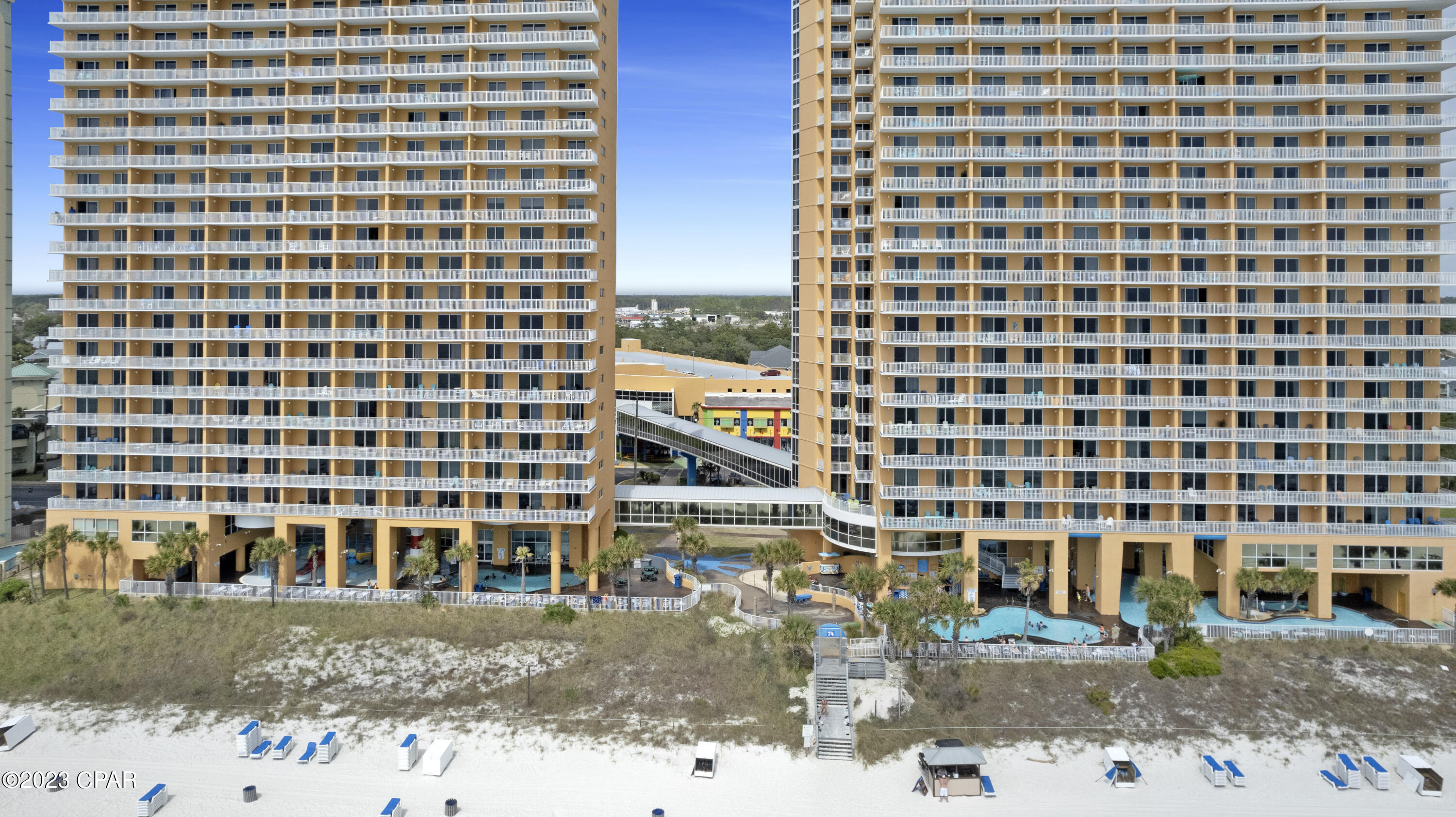 Splash Condo - Residential