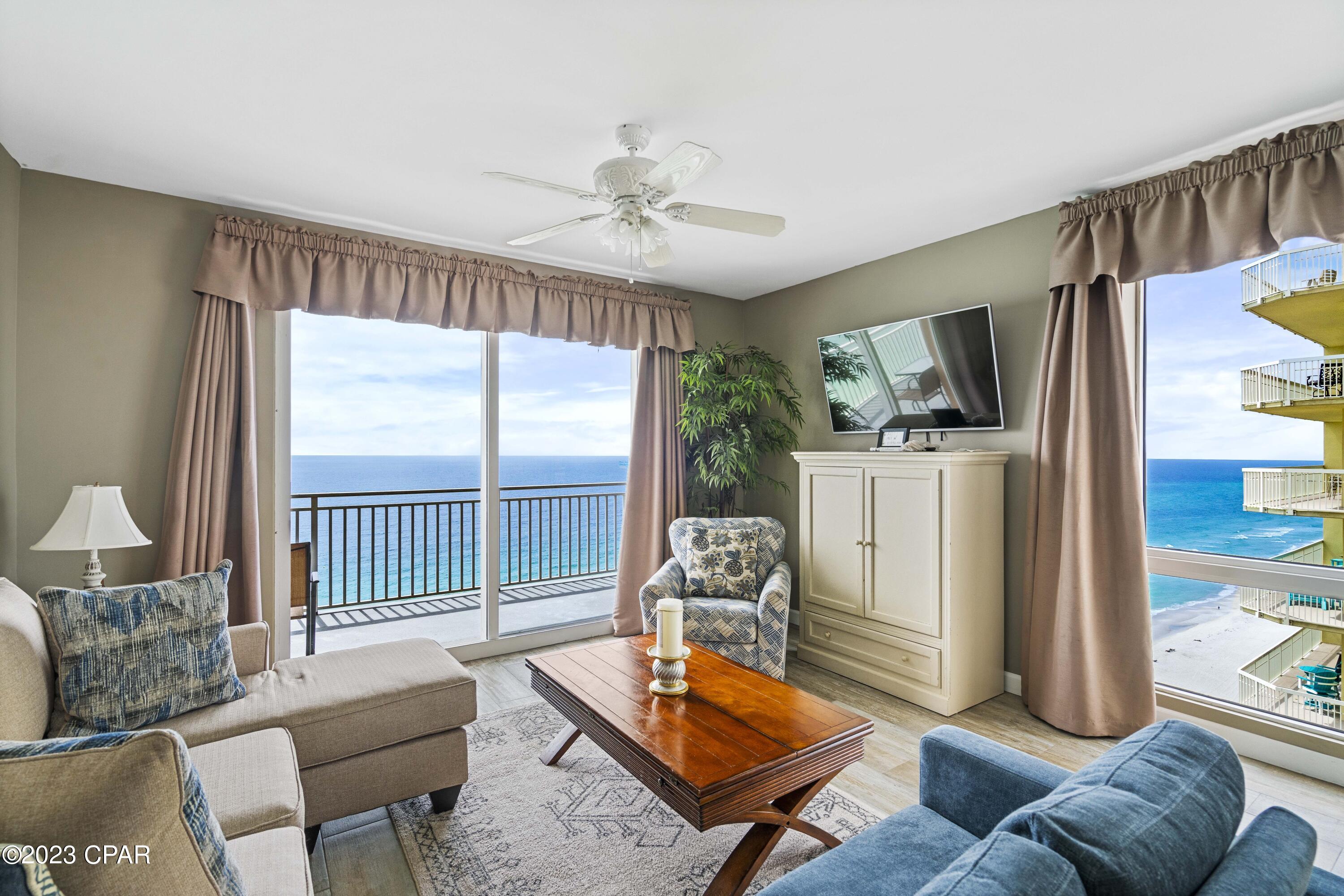 Splash Condo - Residential