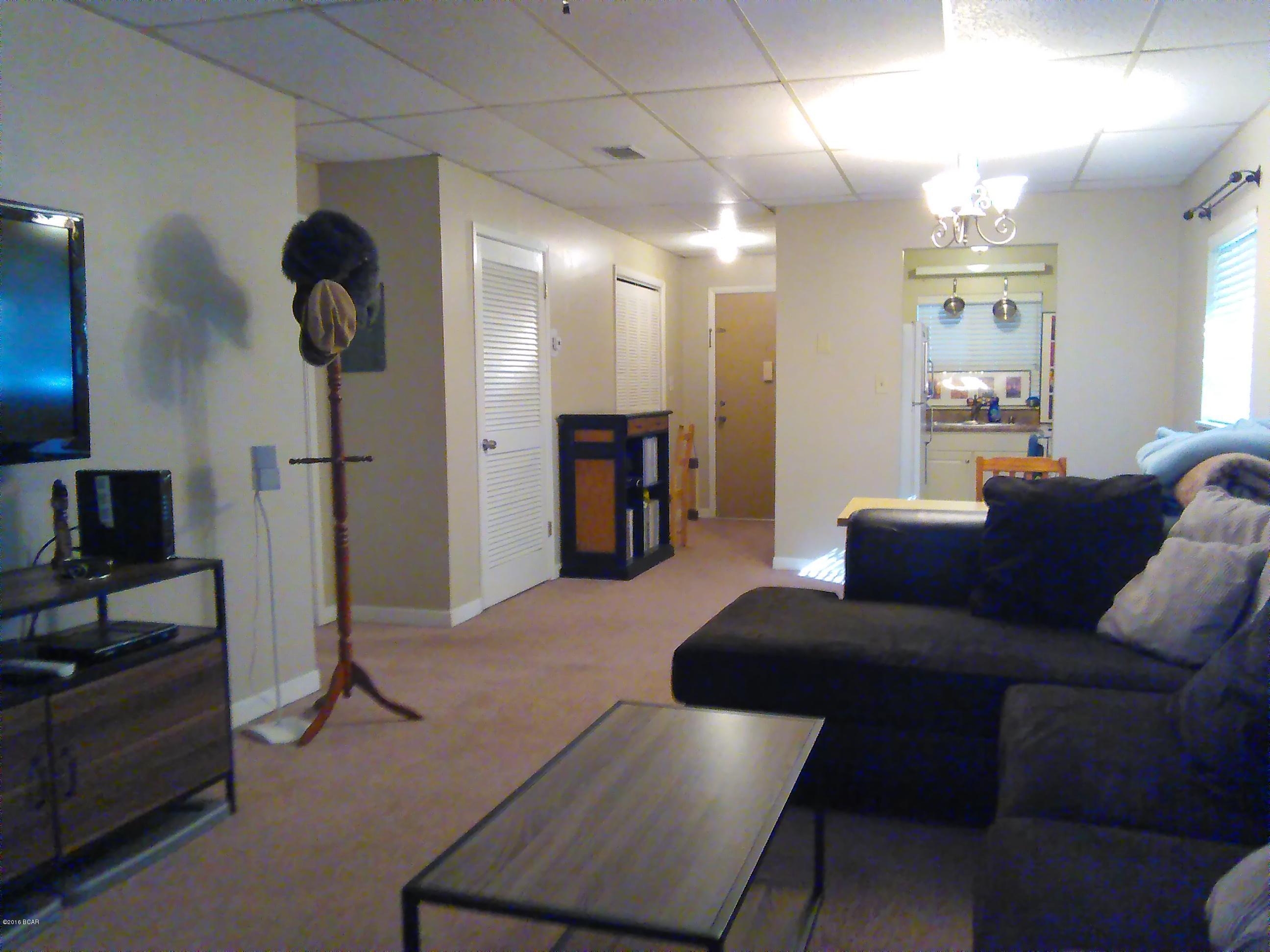 Bay Club Condo Ph 1 - Residential