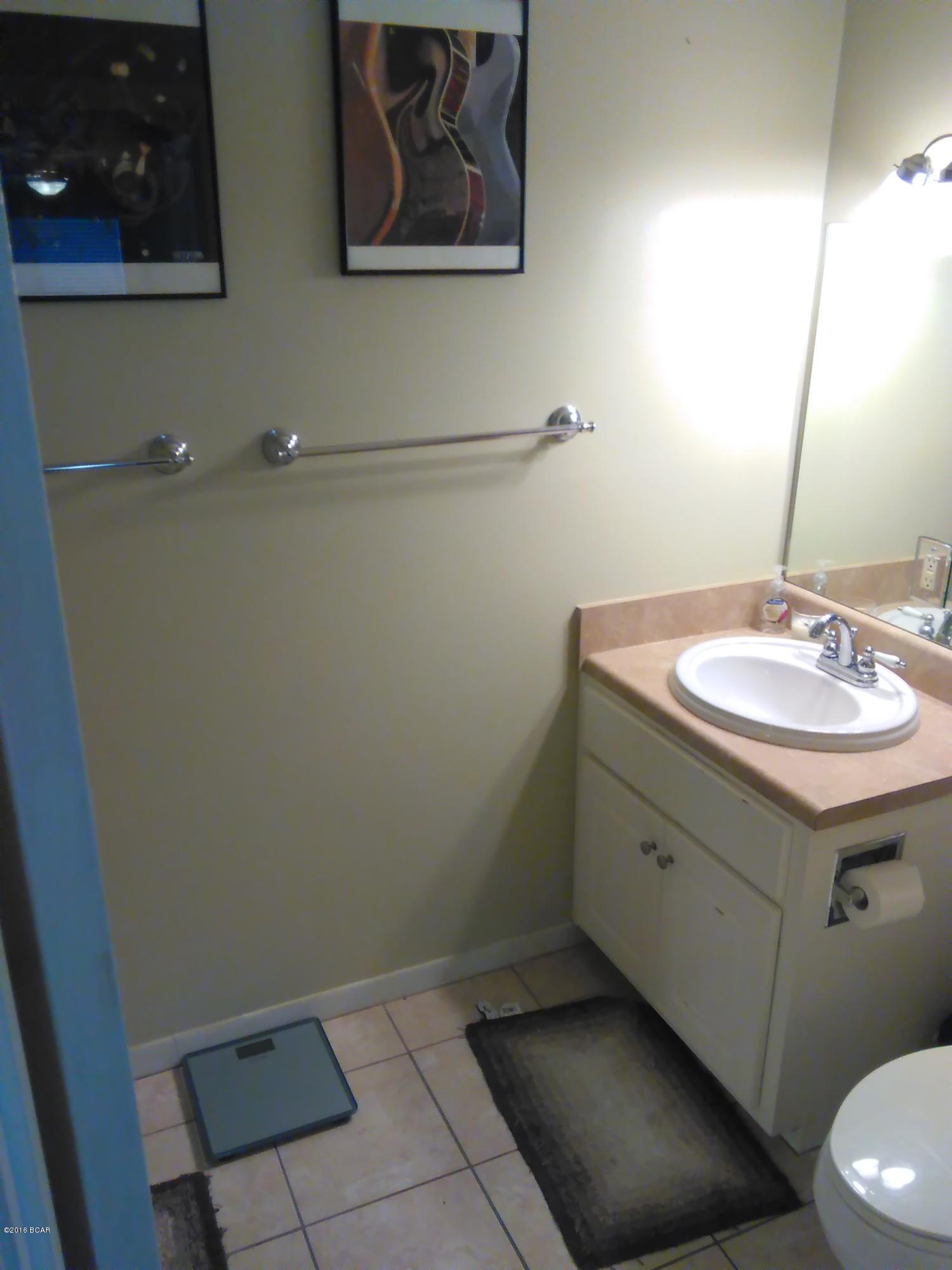 Bay Club Condo Ph 1 - Residential