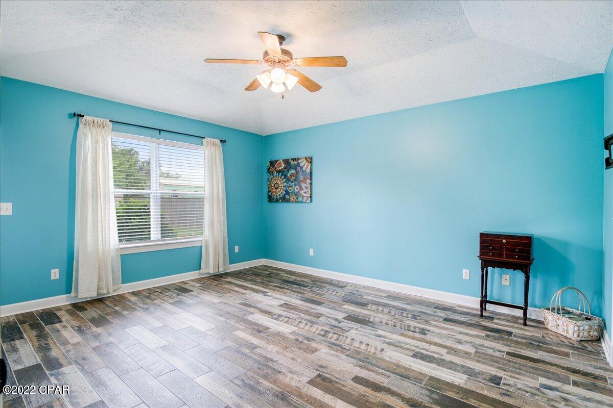 Mowat Highlands Ph VI - Residential