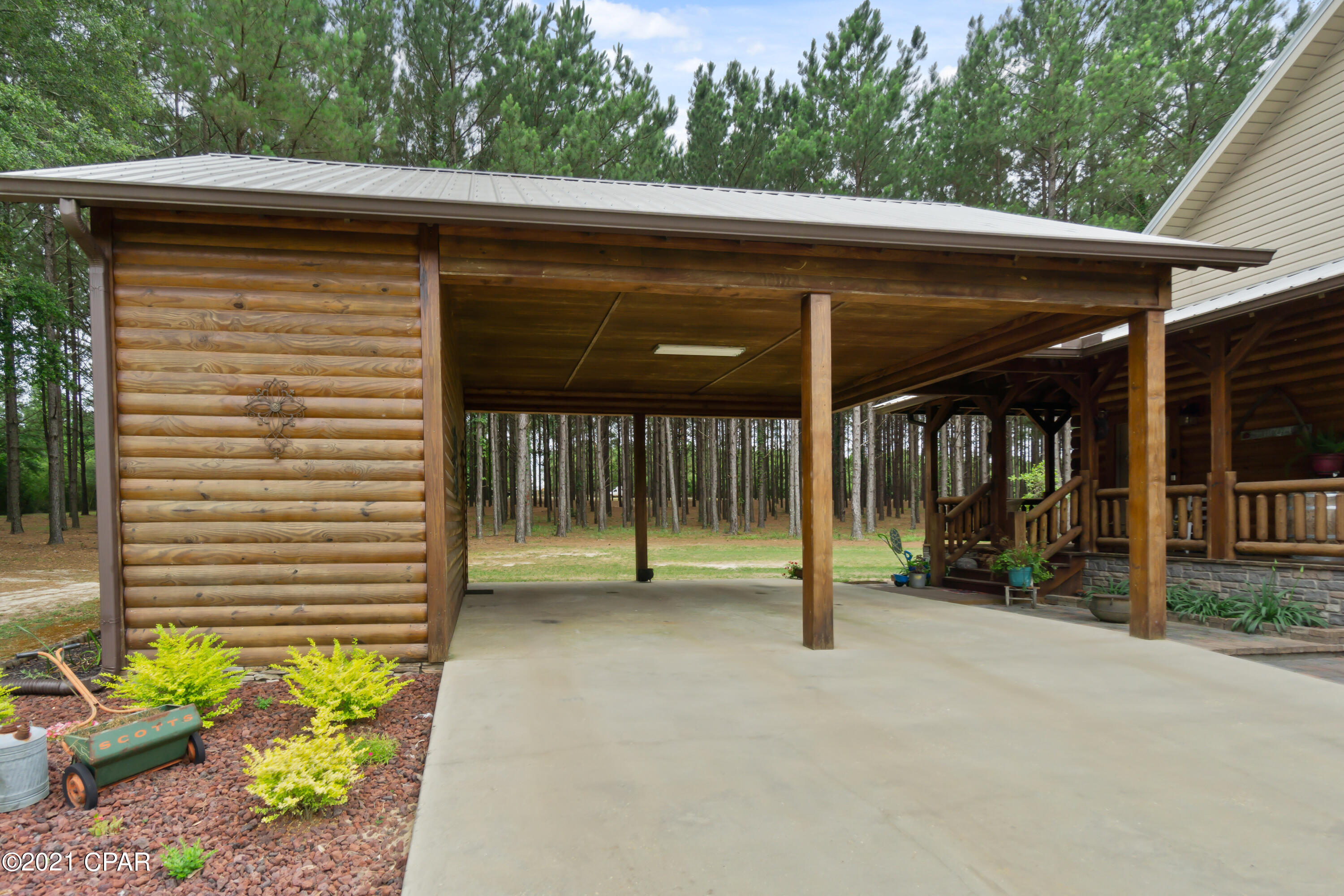 [No Recorded Subdiv] - Residential