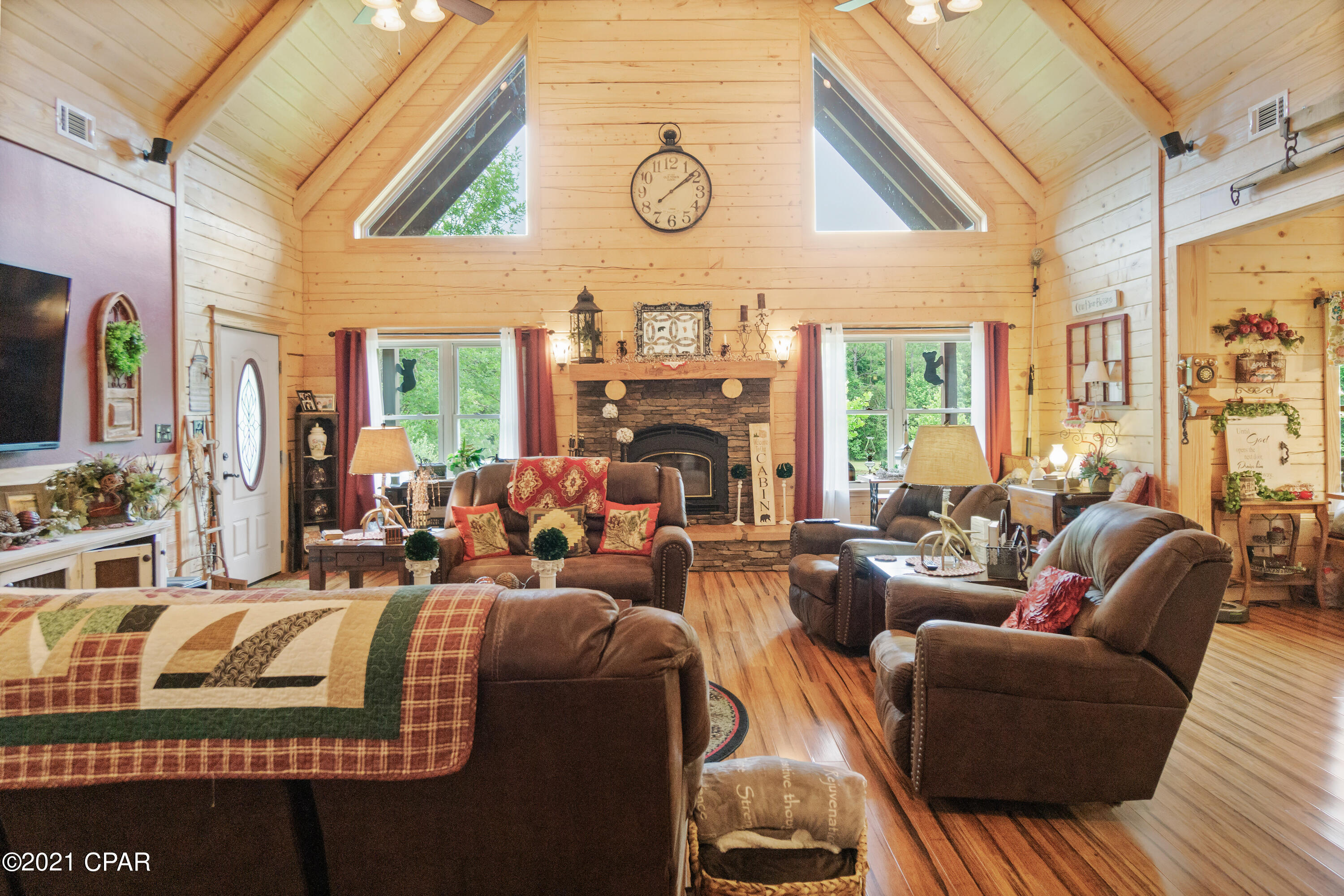 [No Recorded Subdiv] - Residential