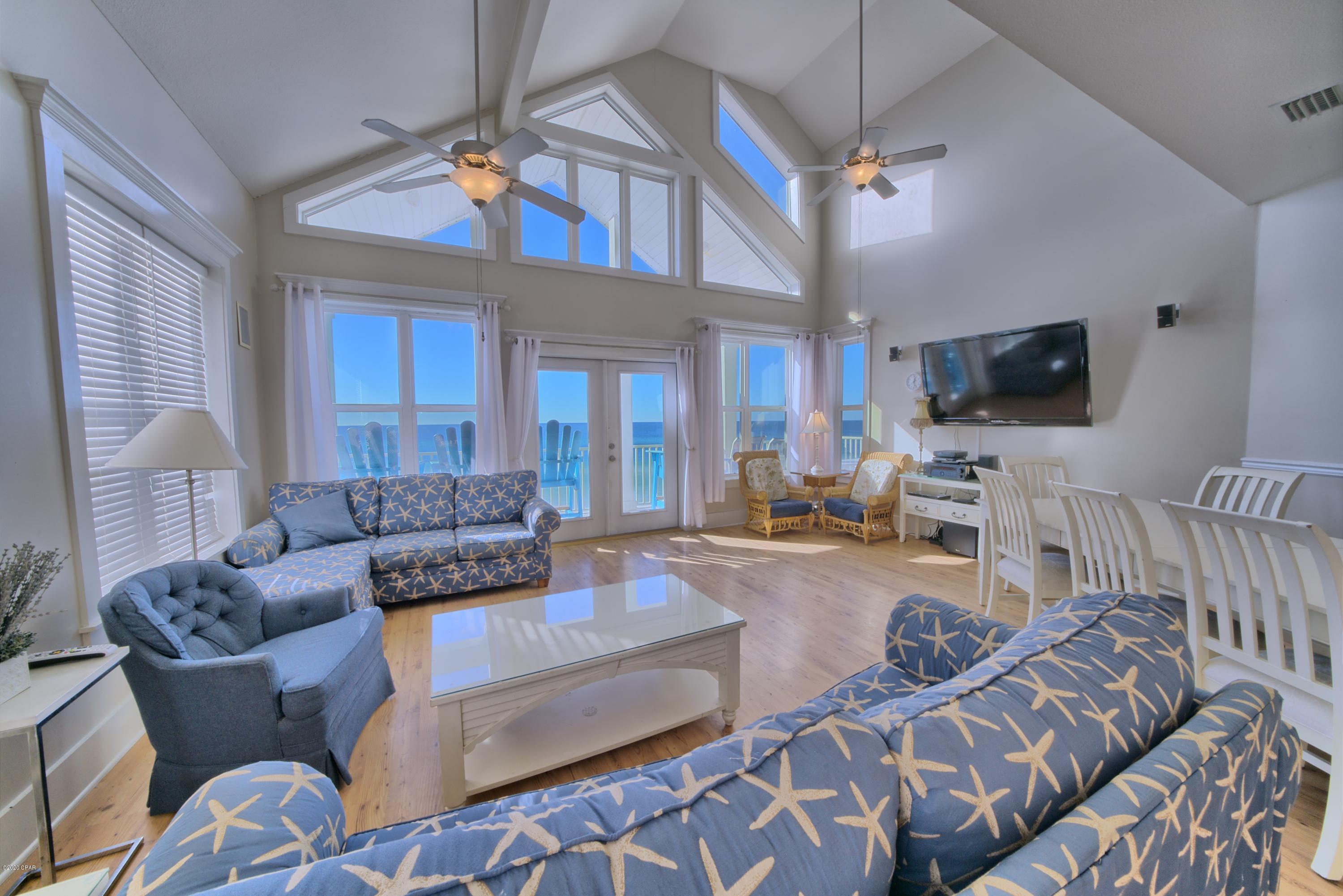 La Valencia Beach Resort - Residential