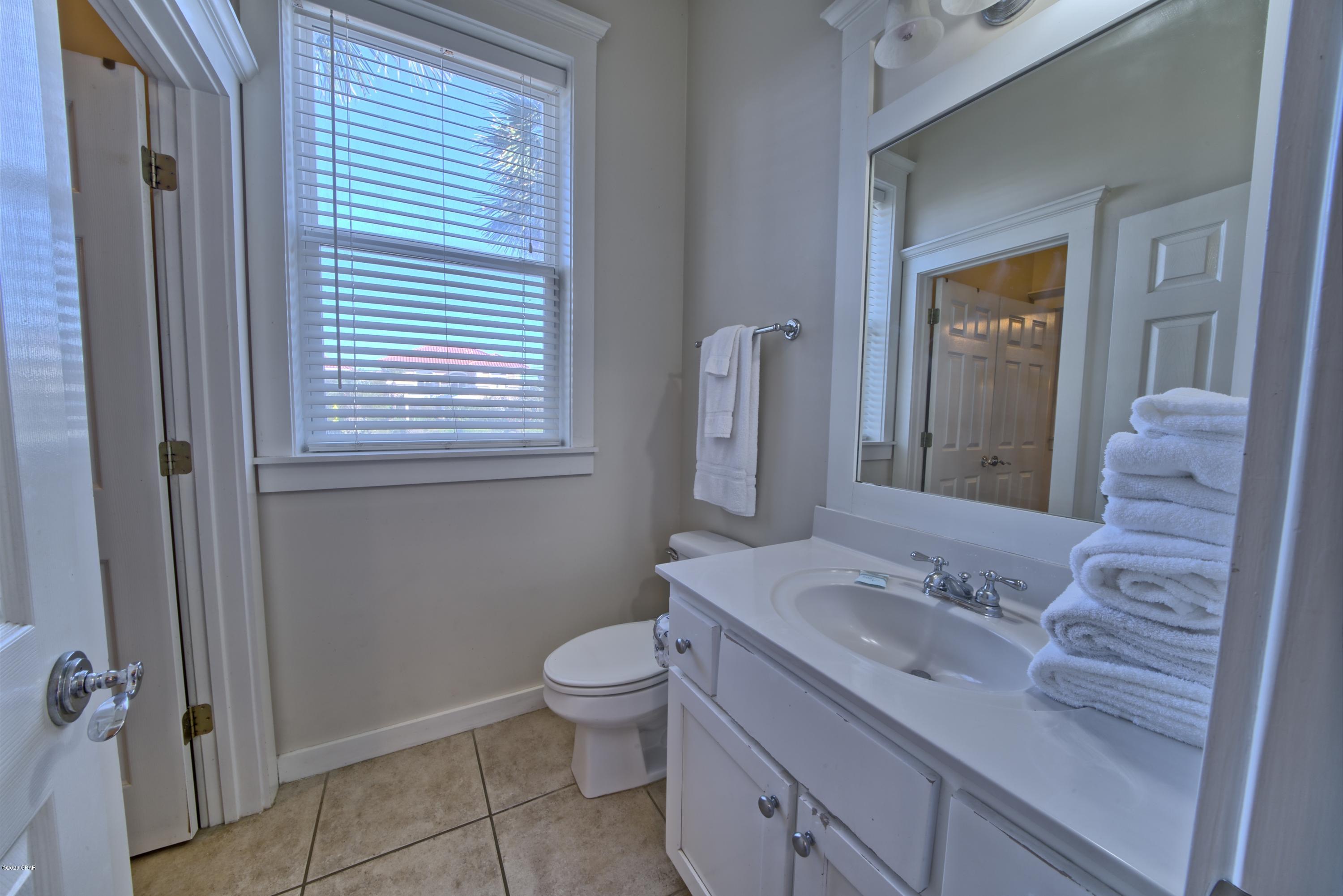 La Valencia Beach Resort - Residential