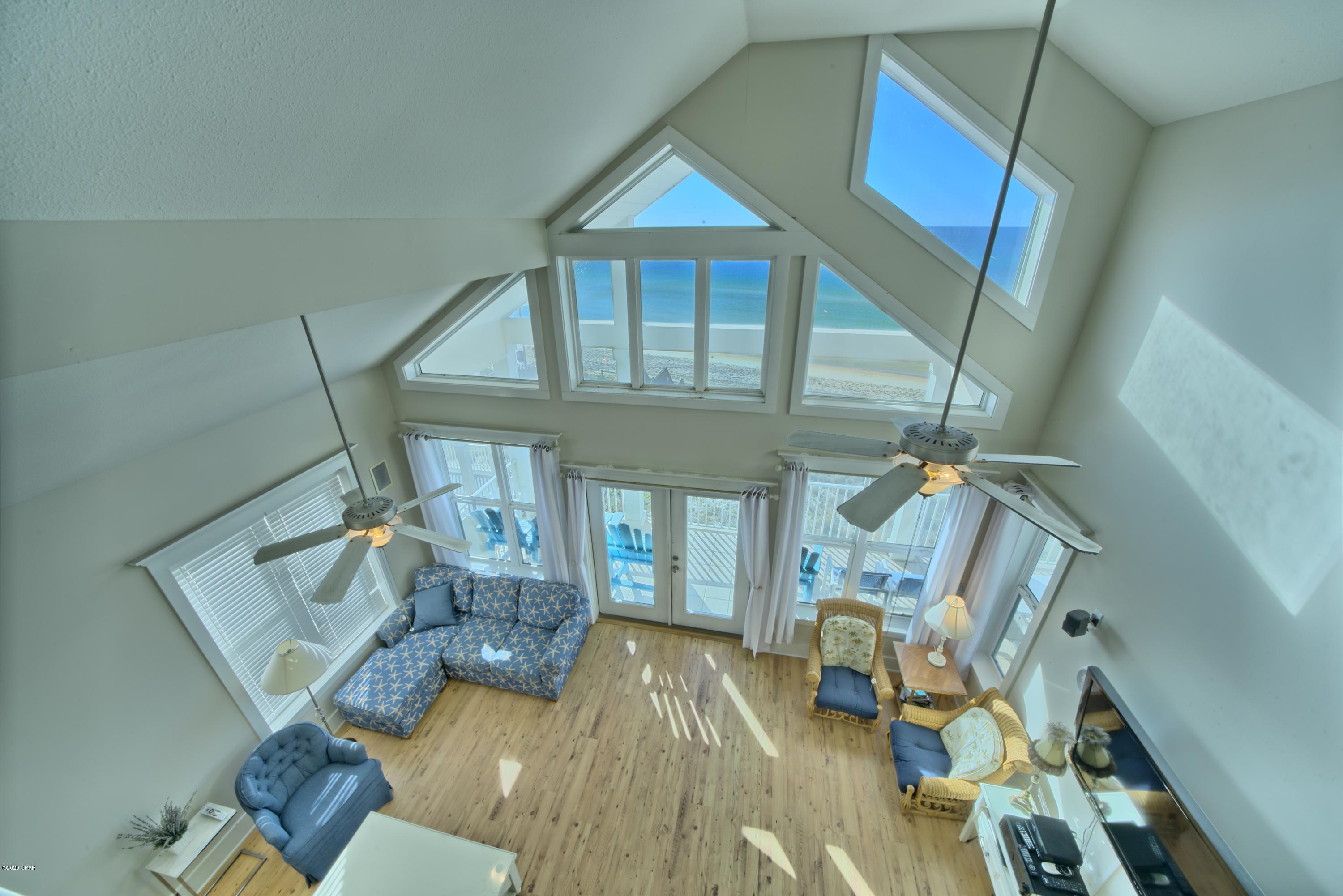 La Valencia Beach Resort - Residential