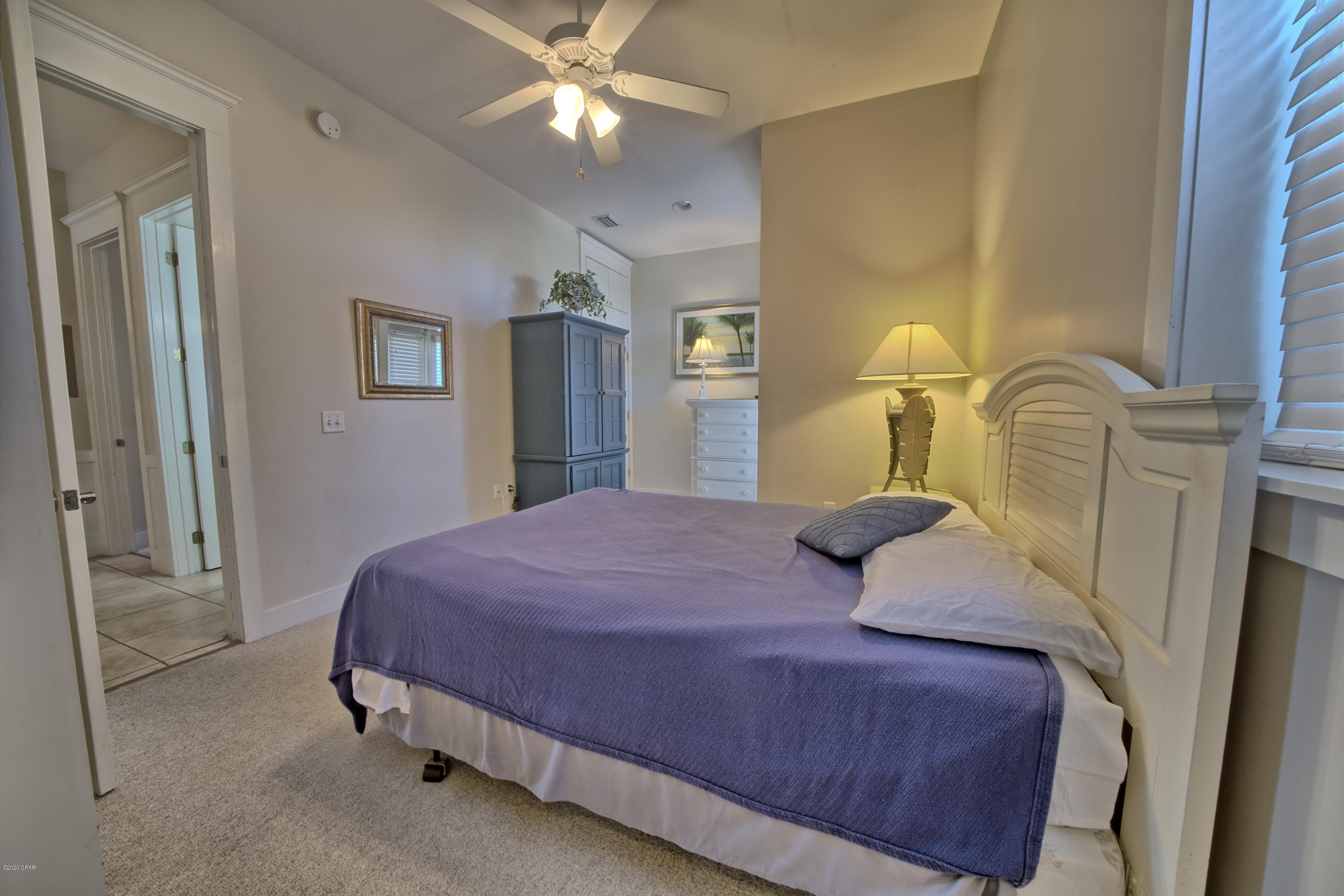 La Valencia Beach Resort - Residential