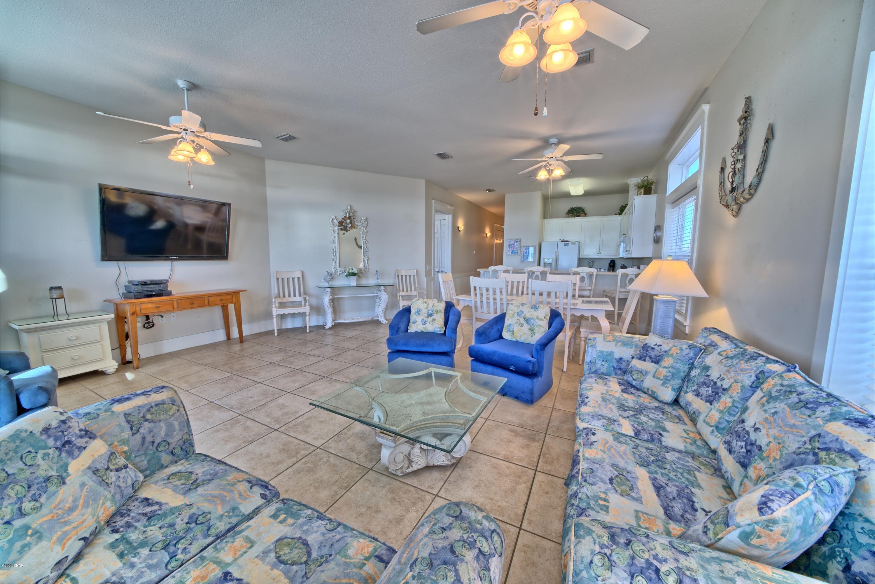 La Valencia Beach Resort - Residential