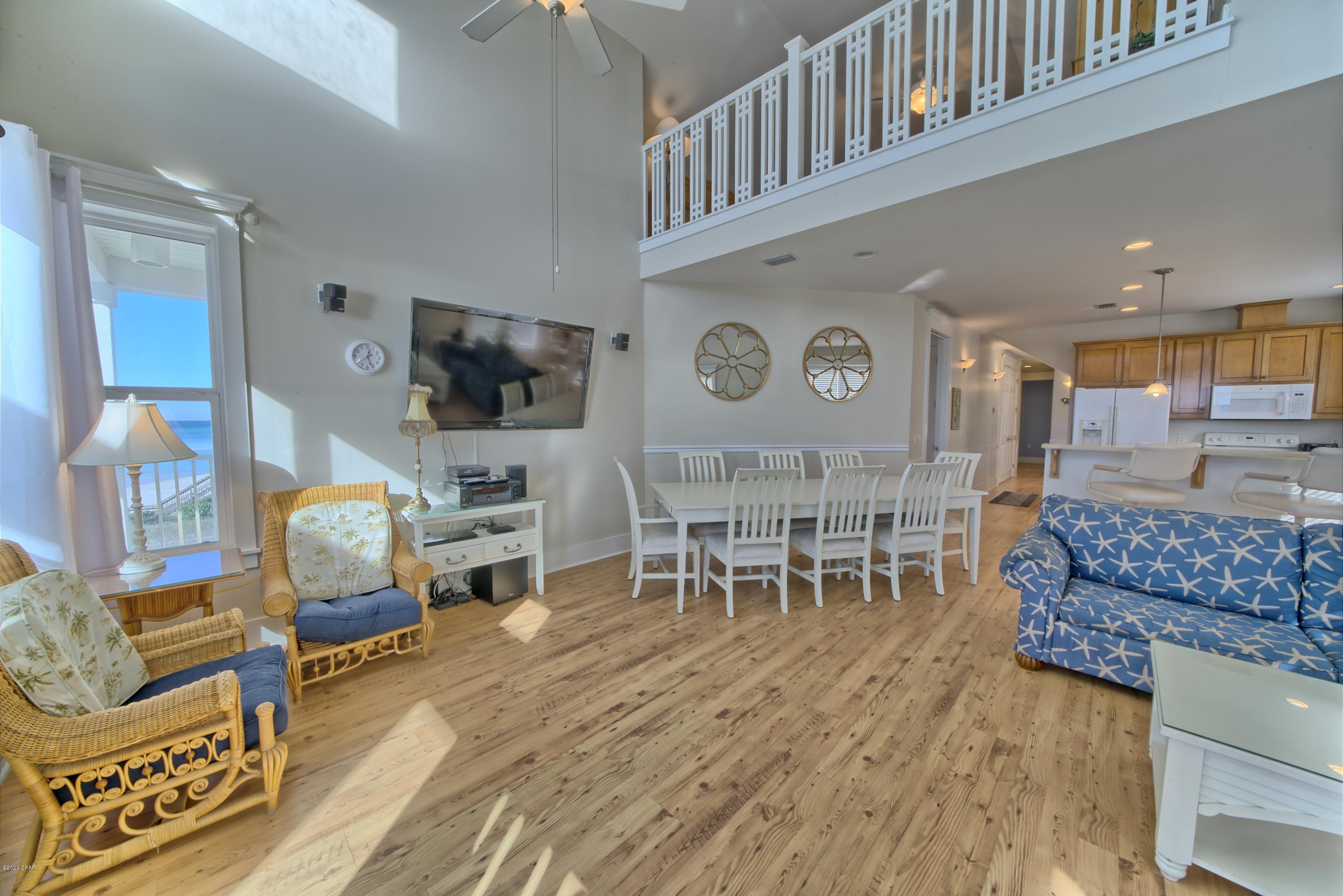 La Valencia Beach Resort - Residential