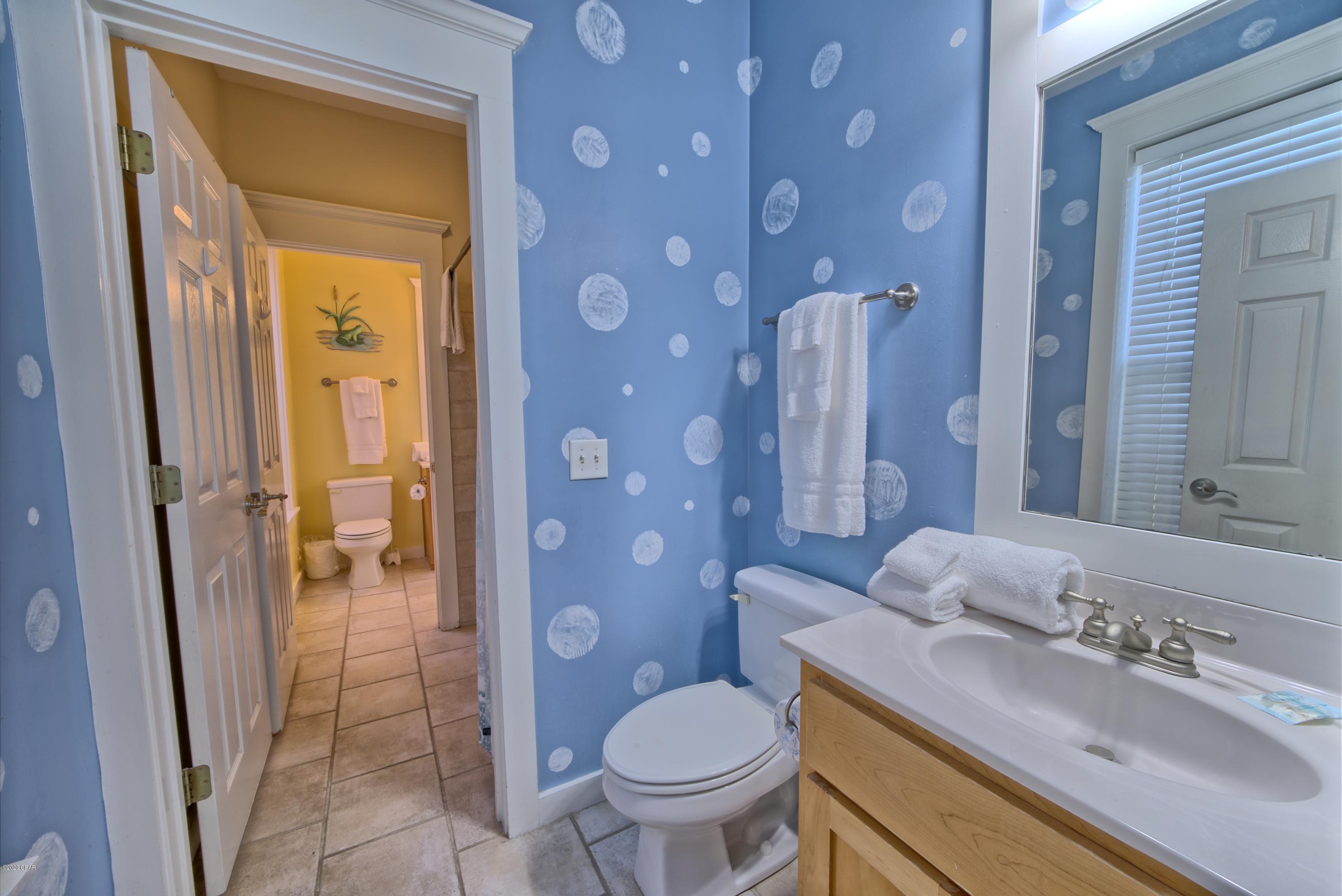 La Valencia Beach Resort - Residential