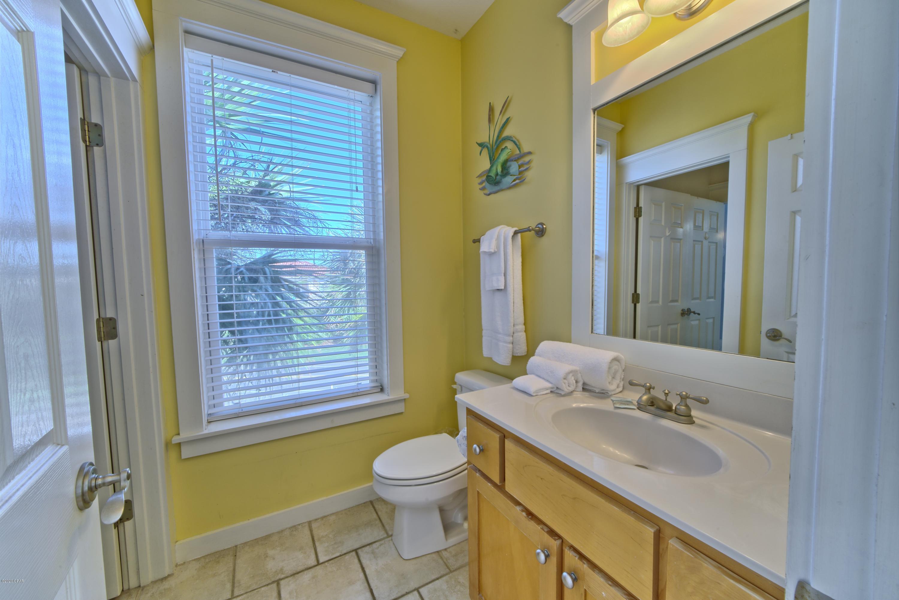 La Valencia Beach Resort - Residential