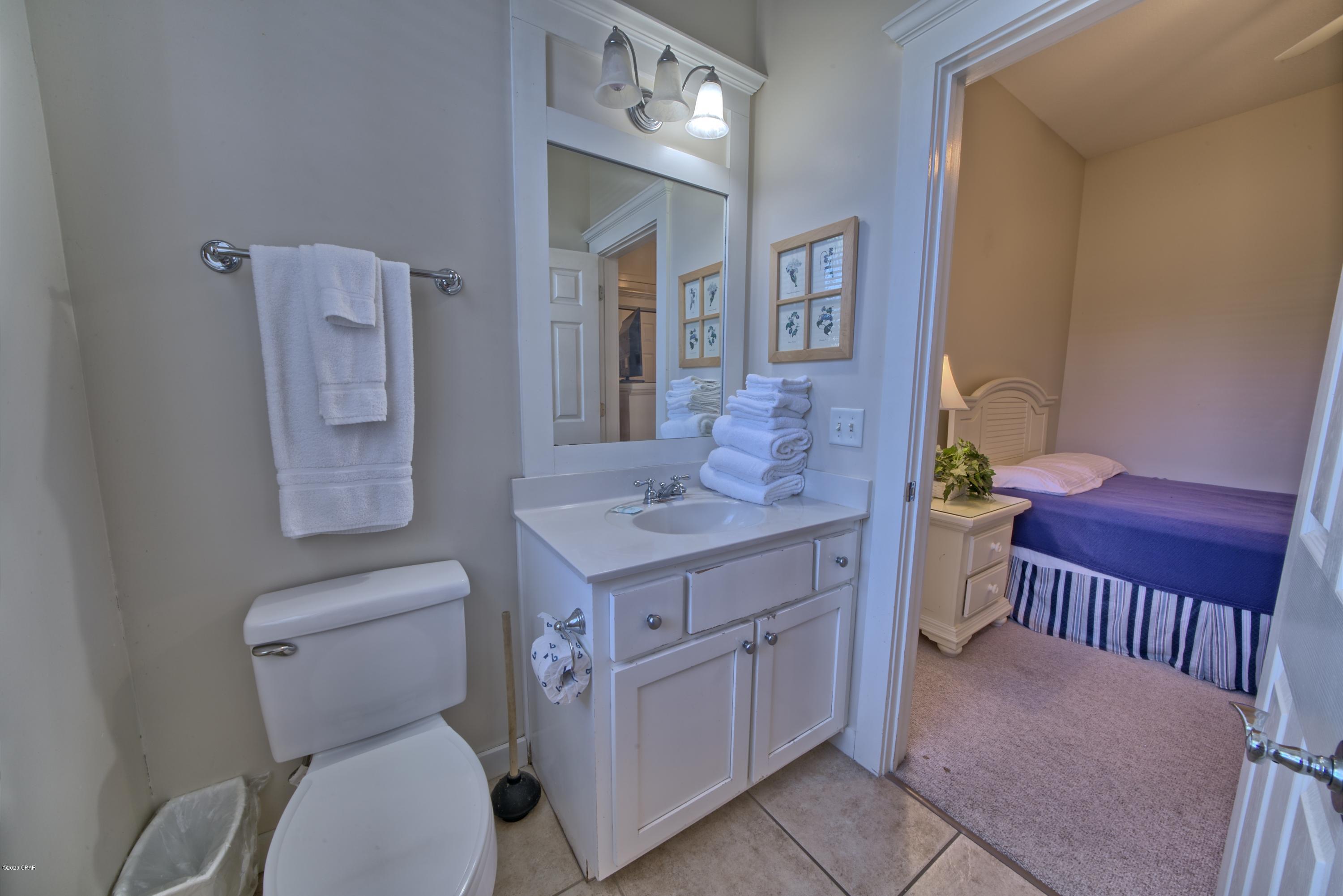 La Valencia Beach Resort - Residential